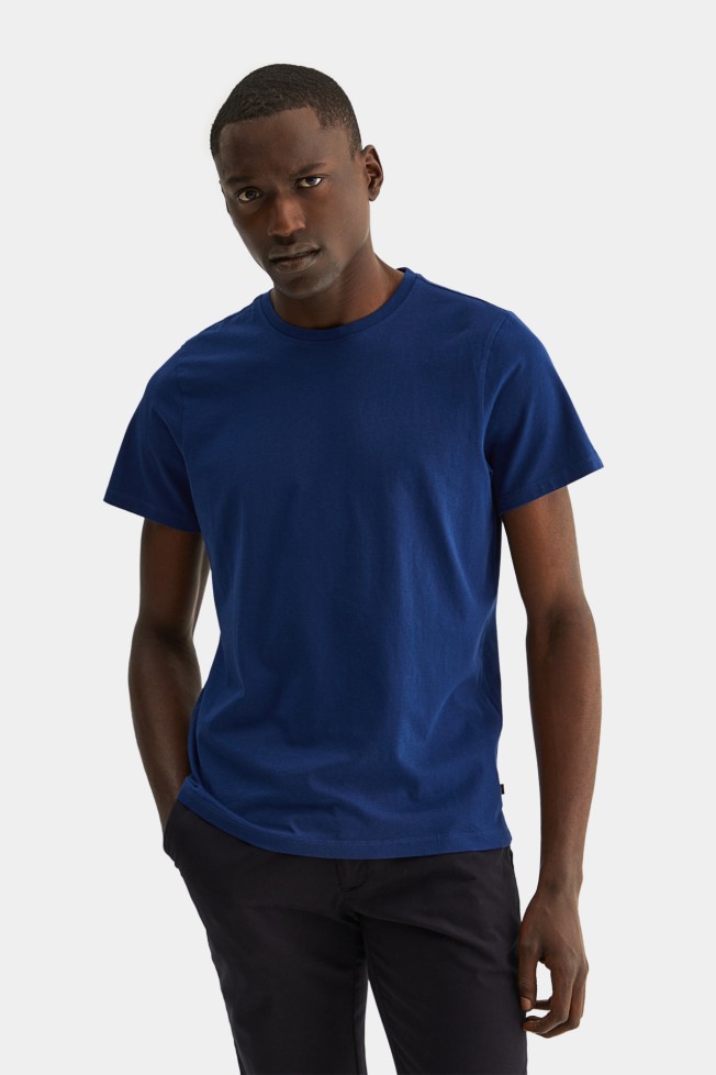 T-shirt casual em algodo