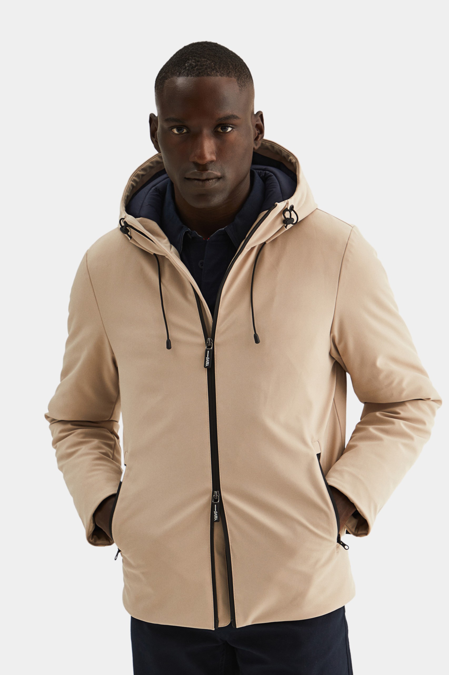 Chaqueta repelente al agua