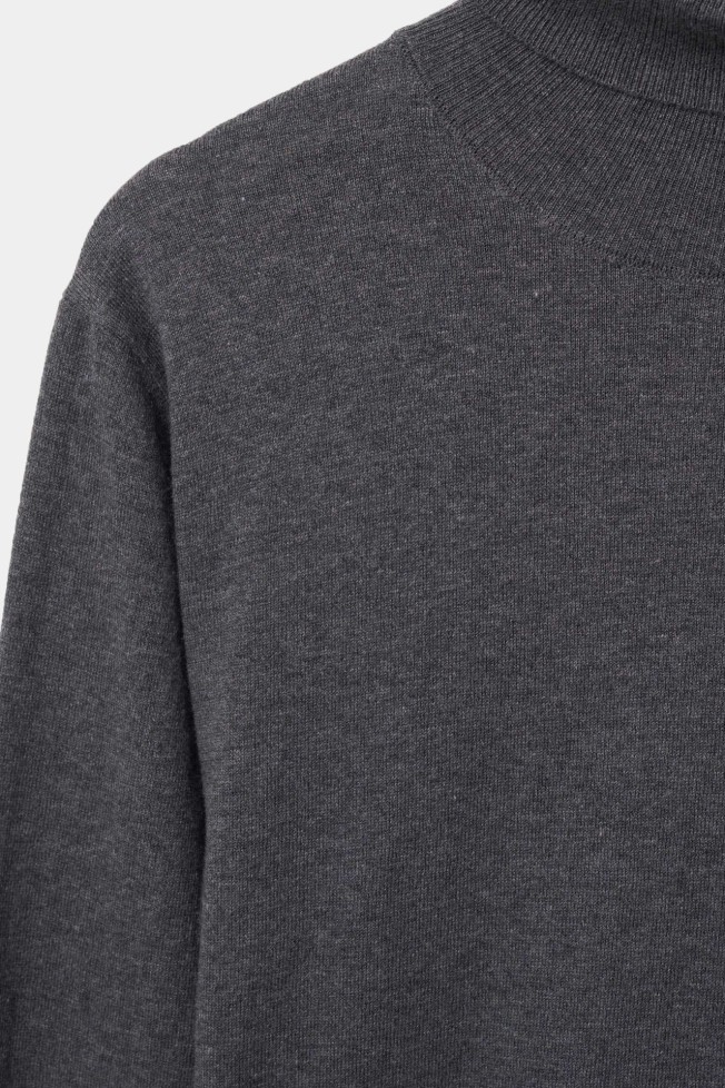 Jersey de cuello alto  Jersey de cuello alto