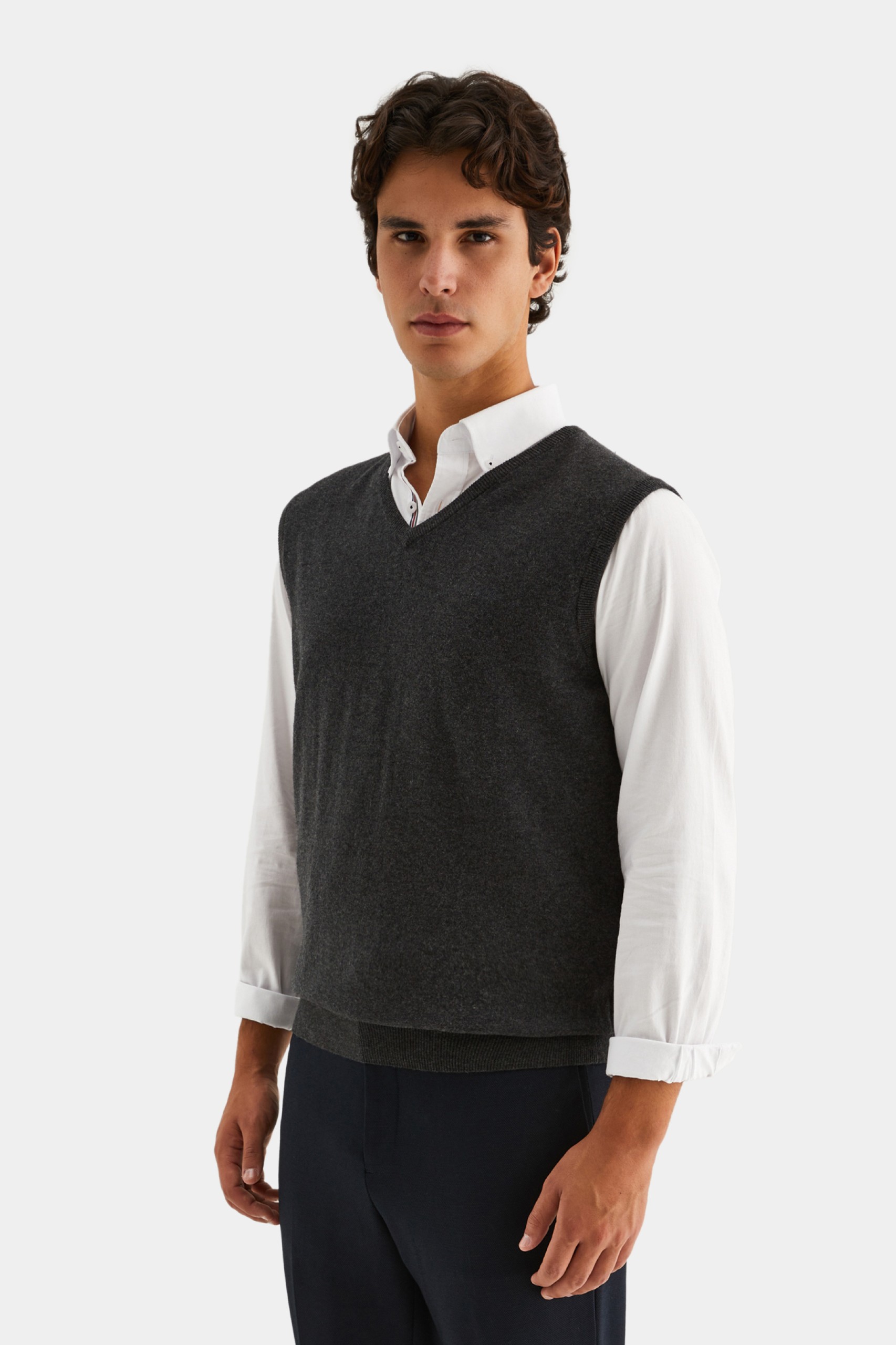 Chaleco de punto con cuello de pico