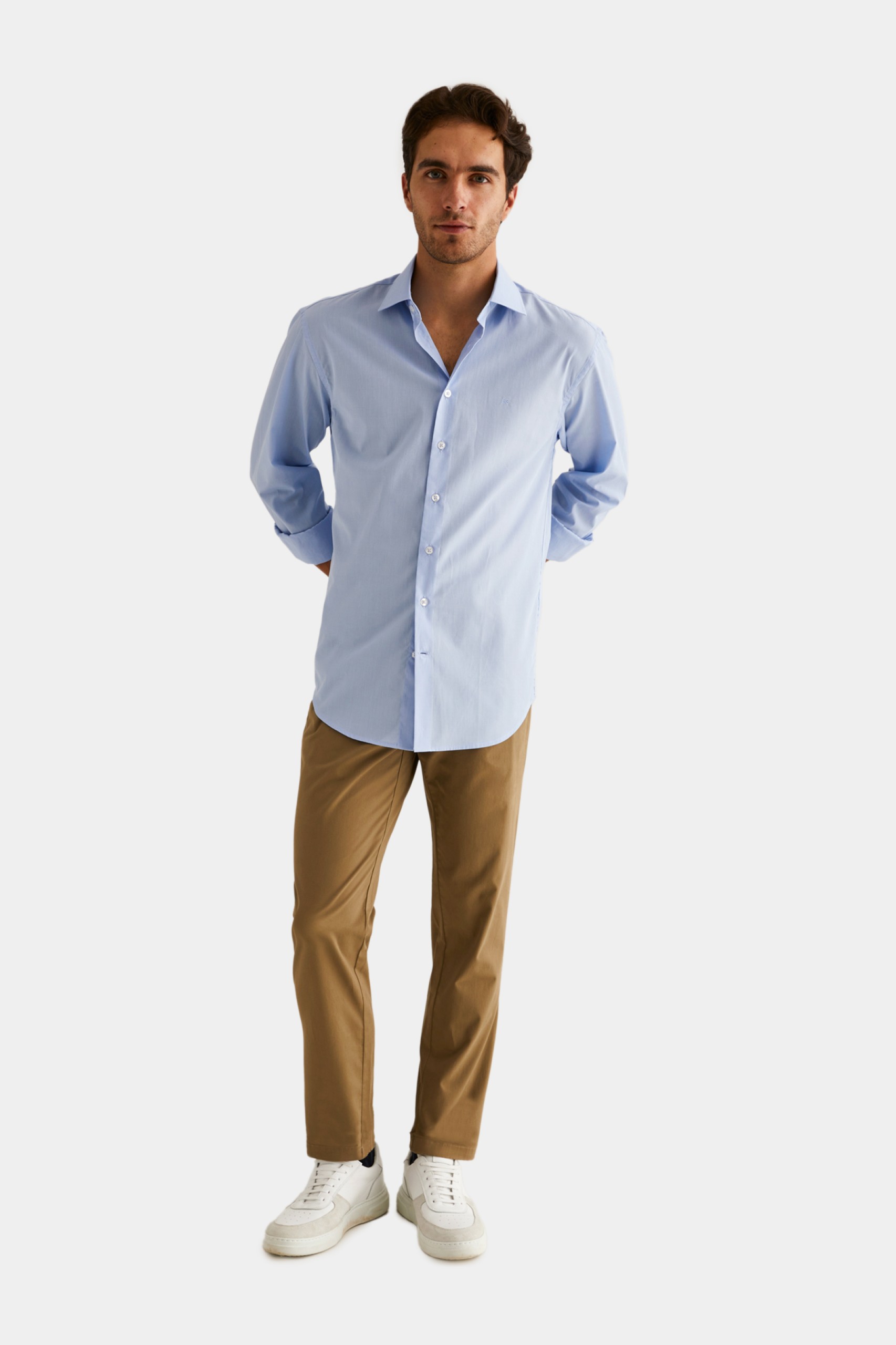 Camisa clásica regular fit 100% algodón