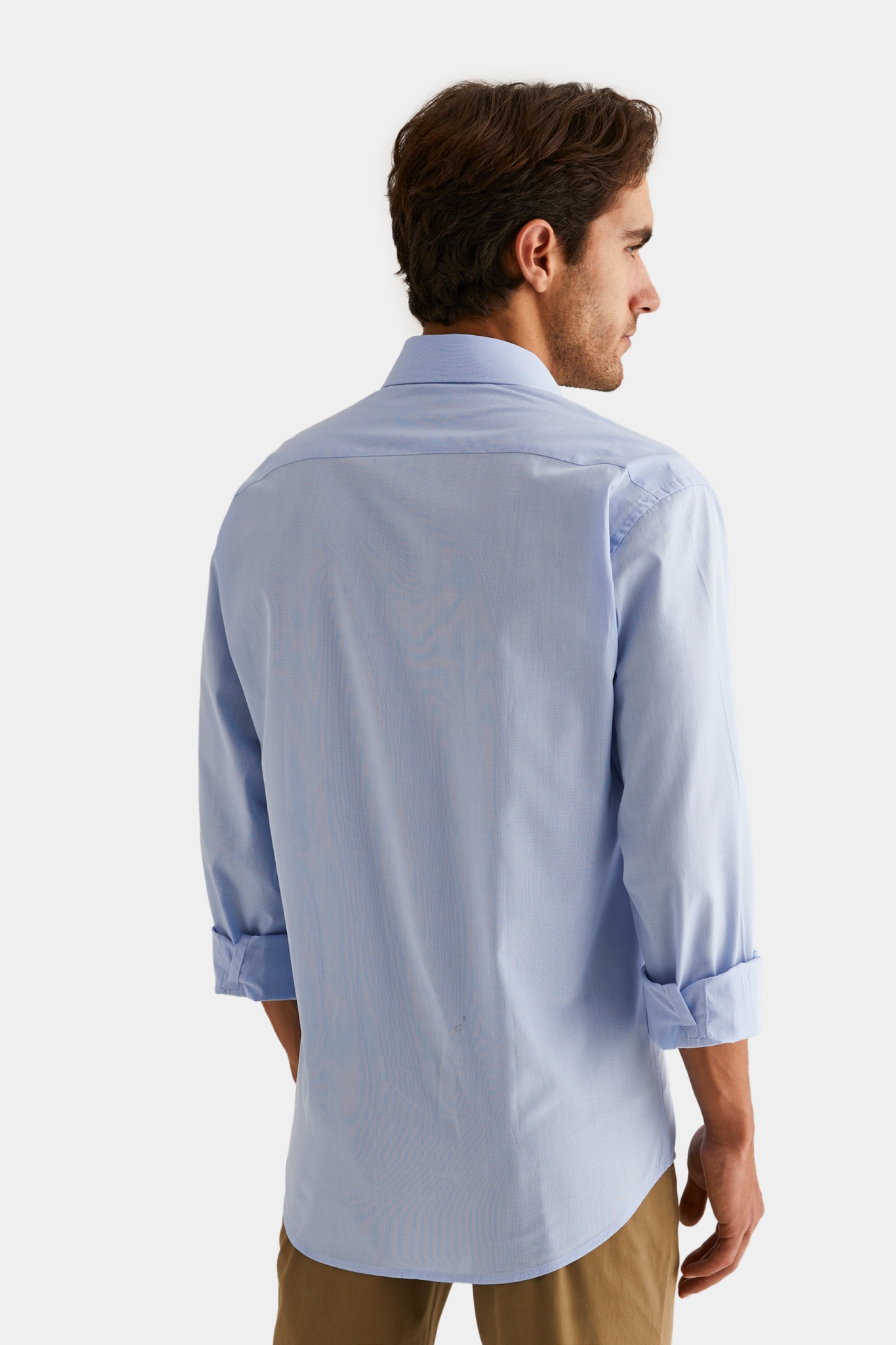 Camisa clásica regular fit 100% algodón