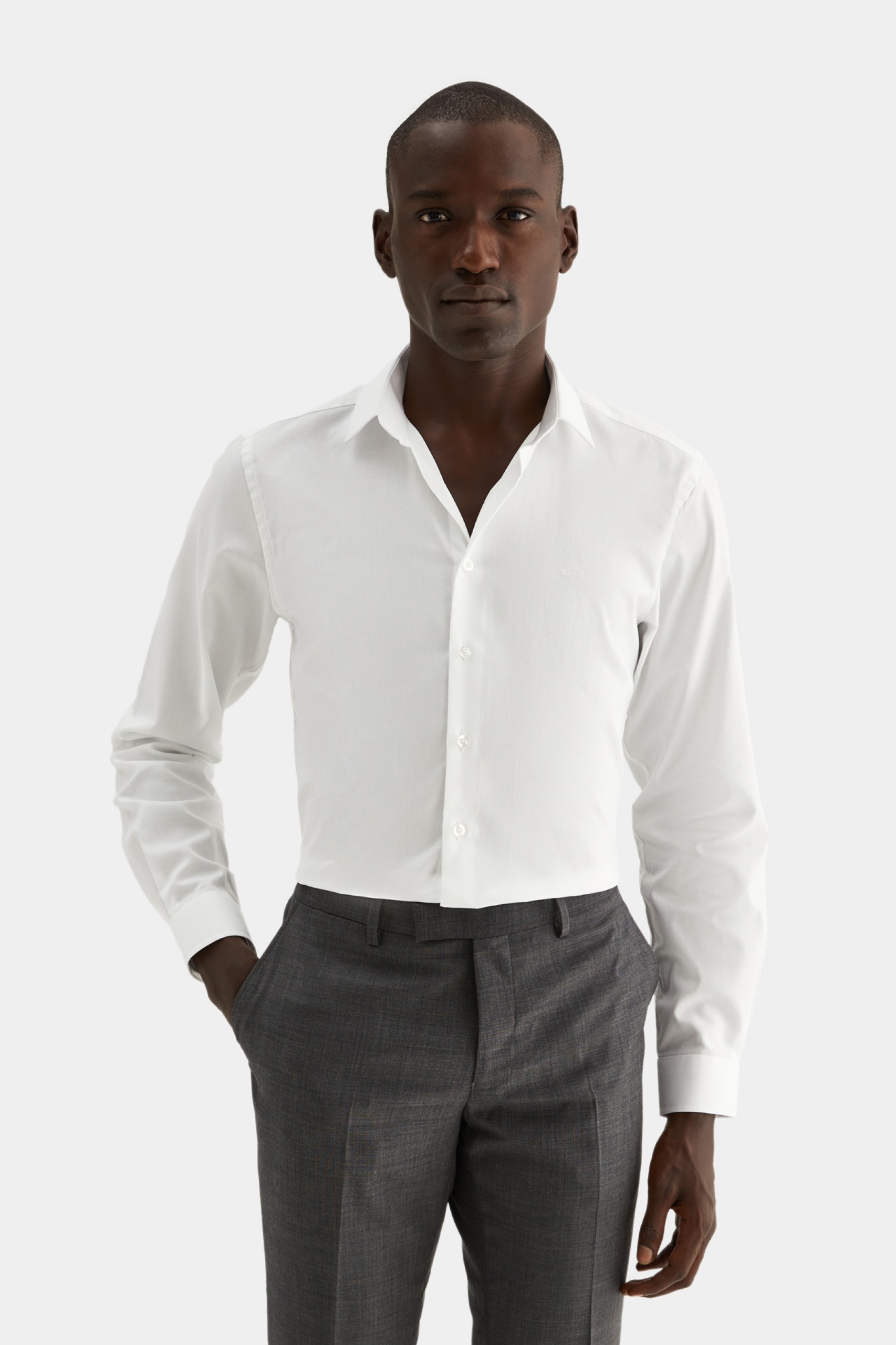 Camisa clásica slim fit easy iron