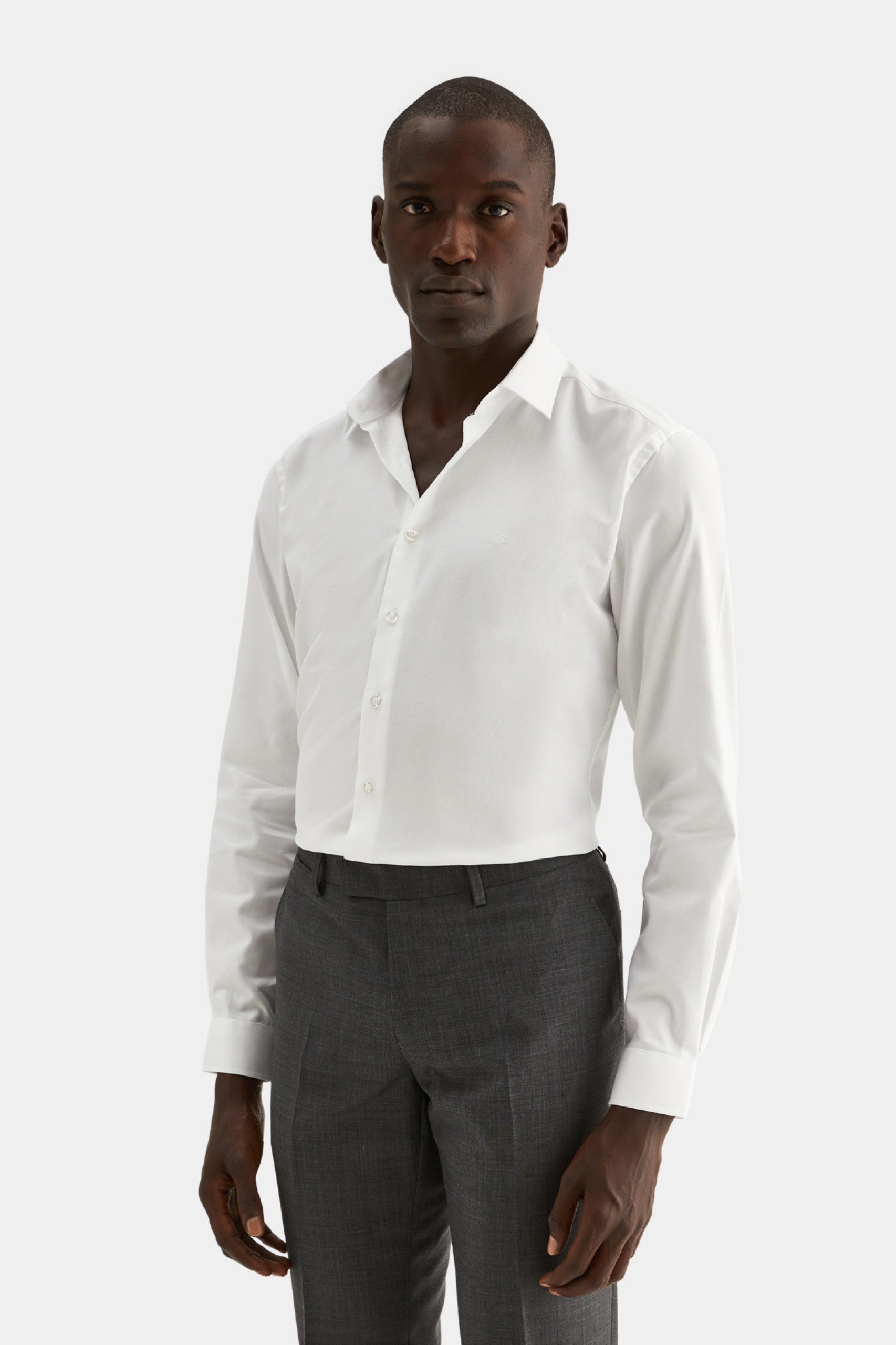 Camisa clásica slim fit easy iron