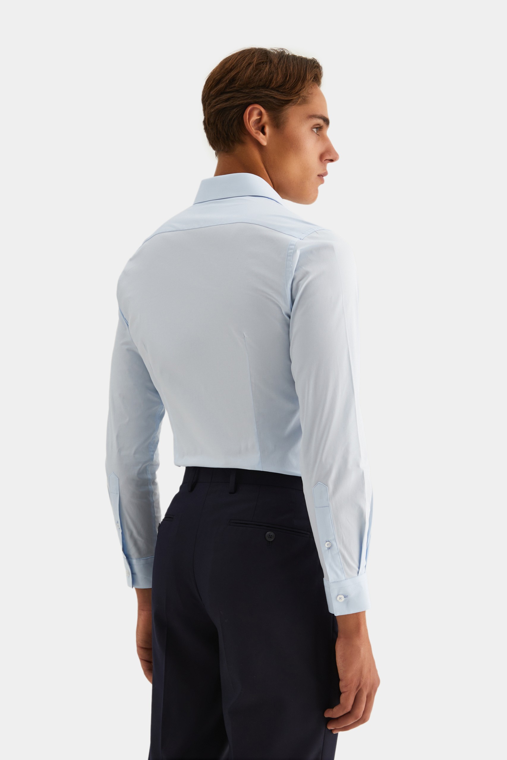 Camisa clásica slim fit easy iron