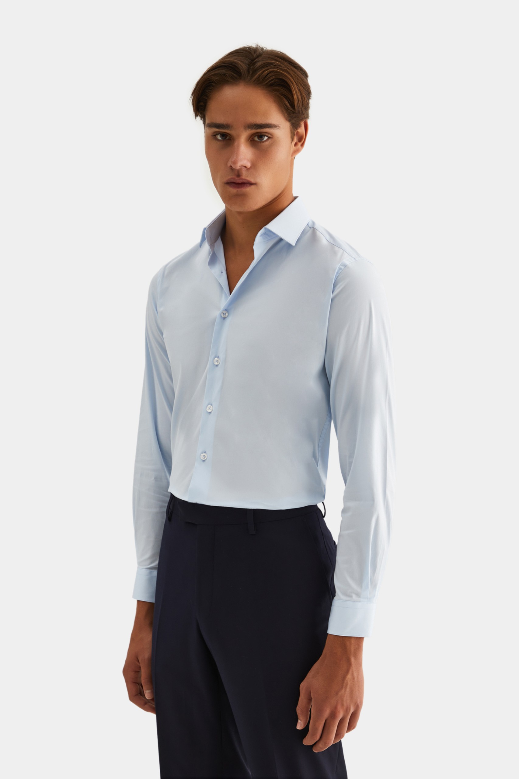 Camisa clásica slim fit easy iron