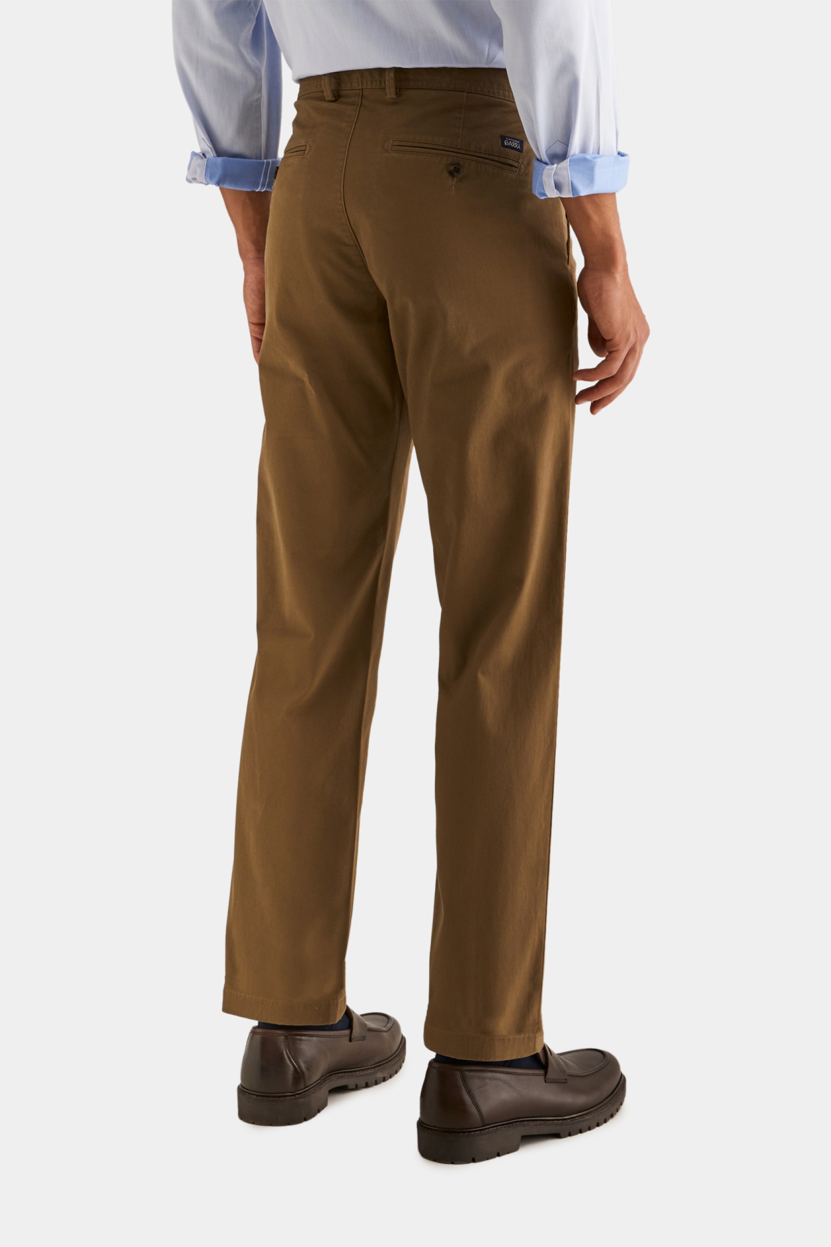 Chinos de corte regular