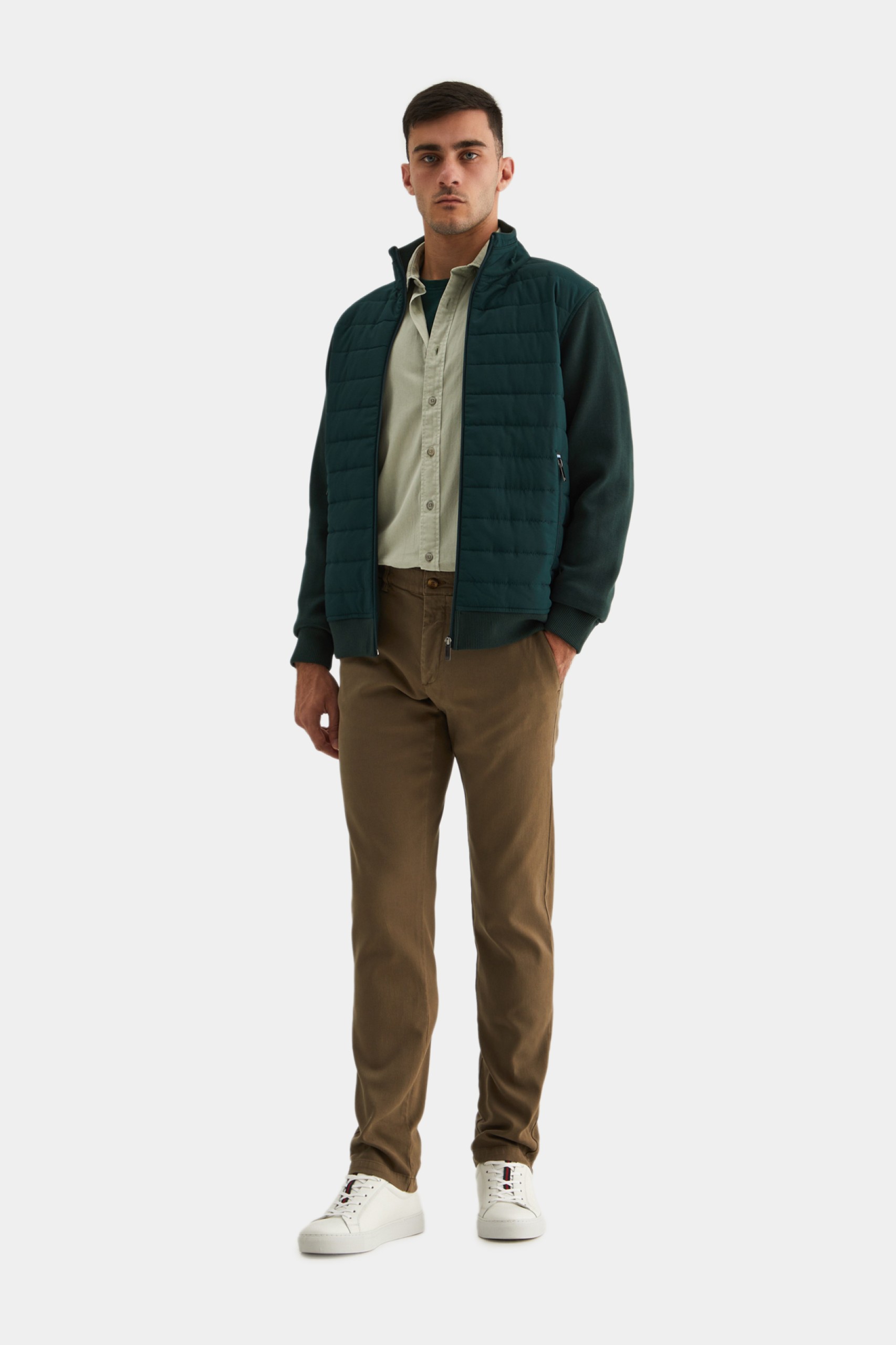 Chaqueta de tejido técnico