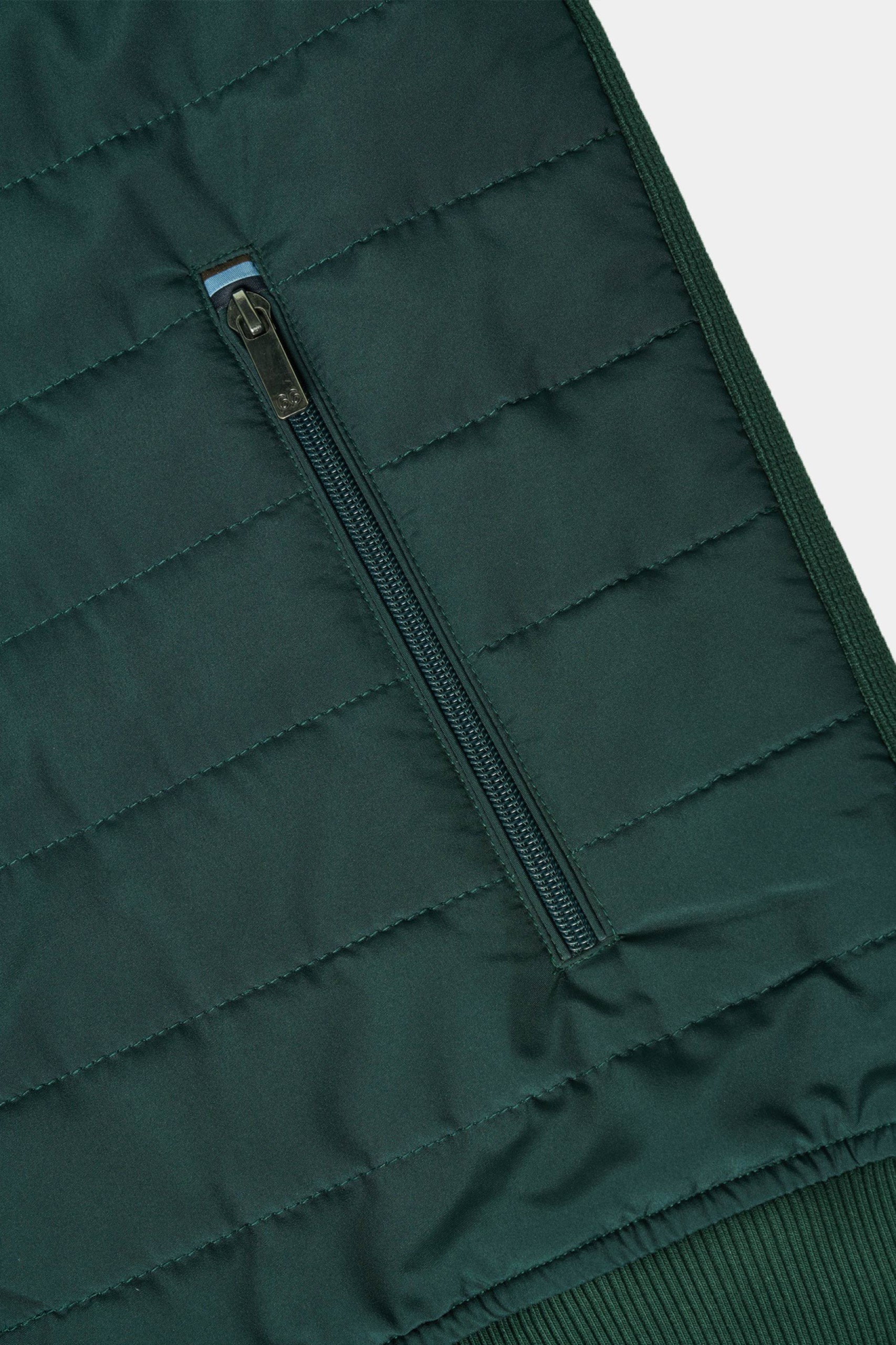 Chaqueta de tejido técnico