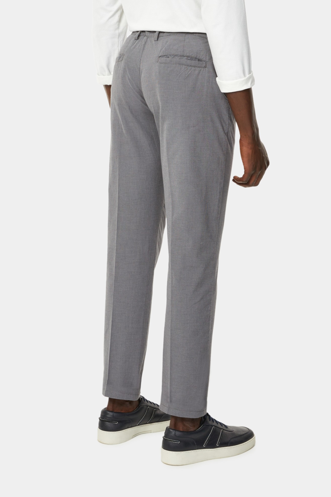 Calça casual slim fit