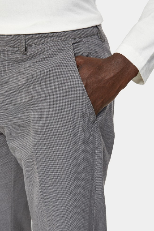 Pantaln casual slim fit