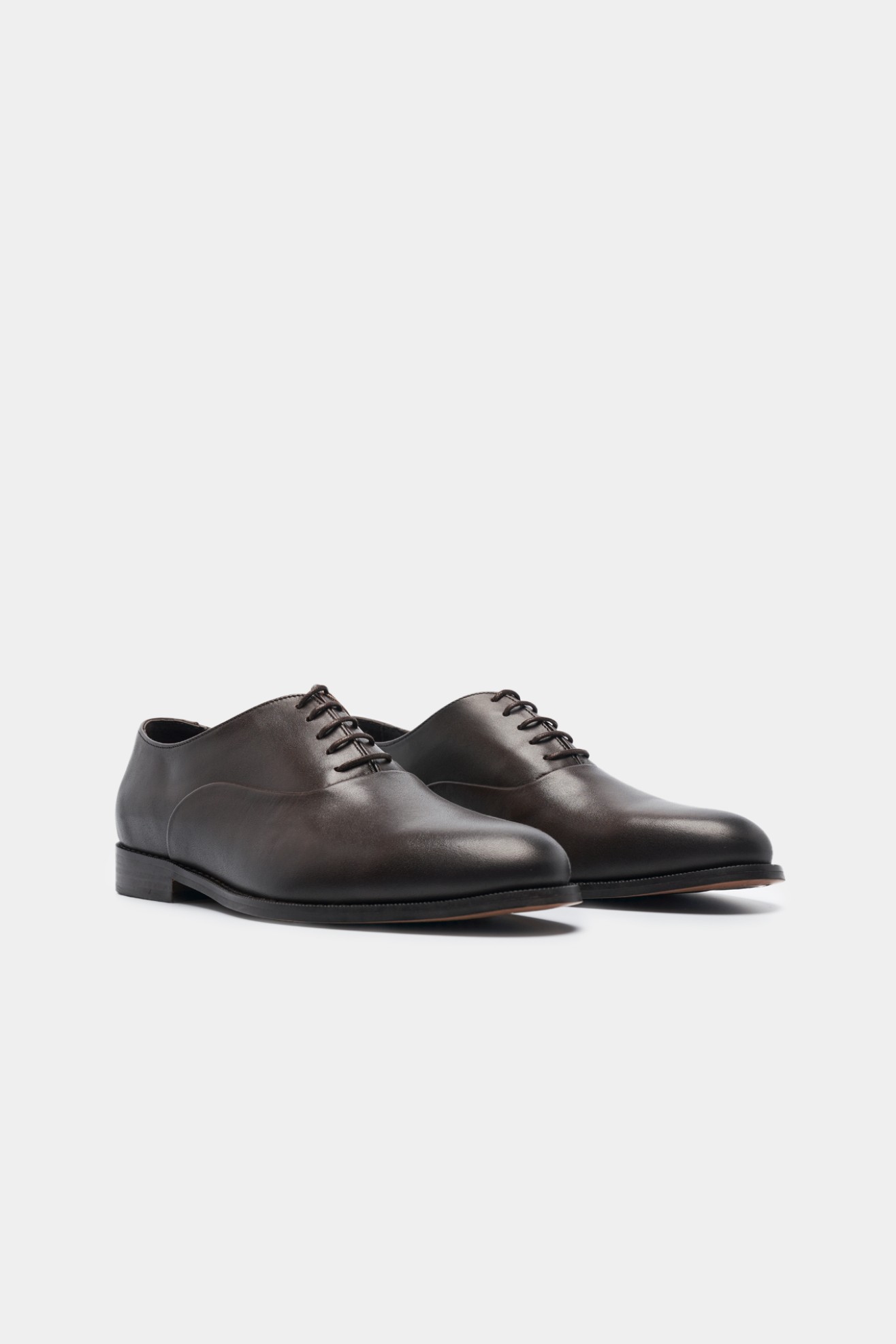 Zapatos de cuero clasicos