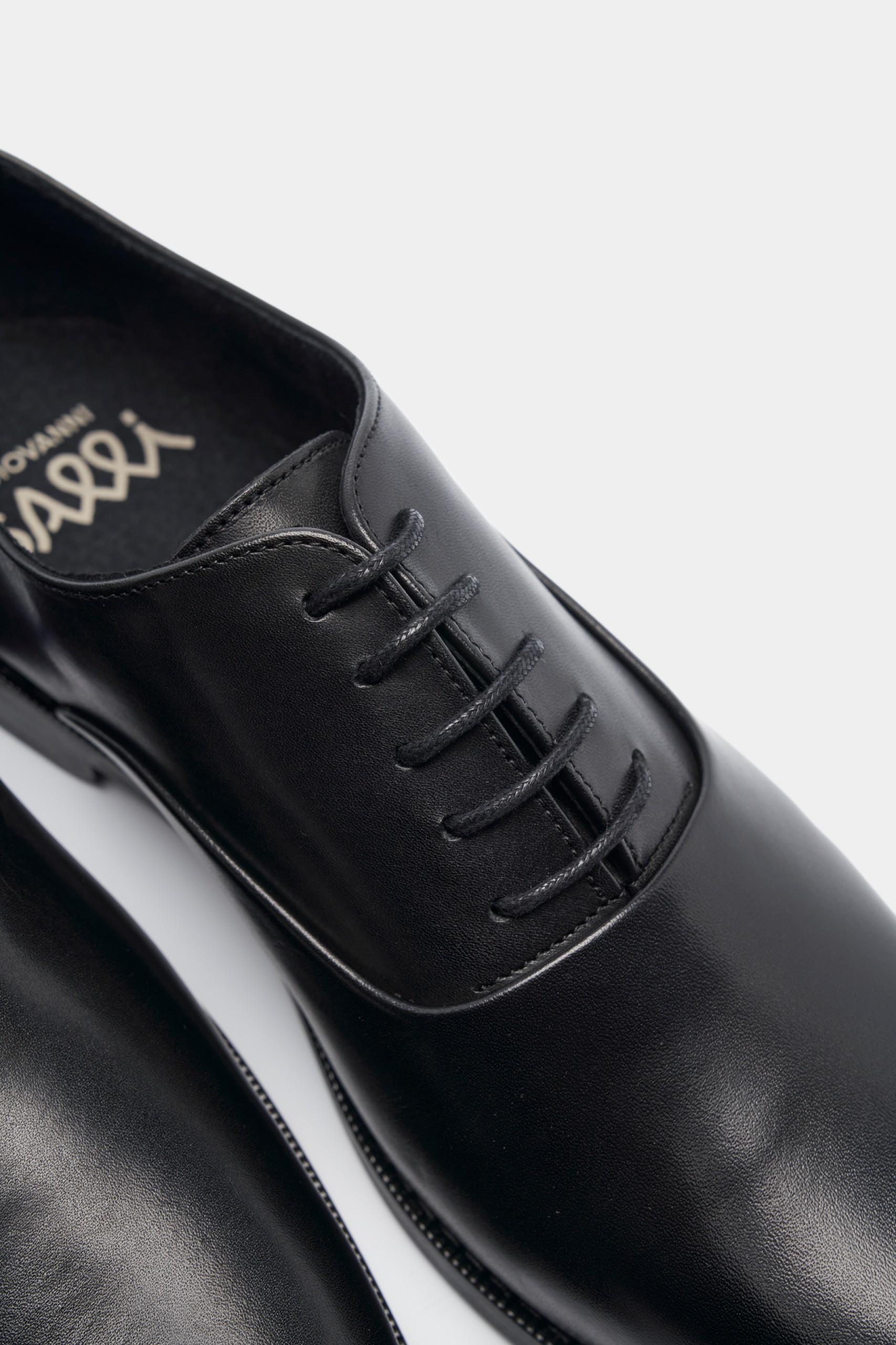 Zapatos de cuero clasicos