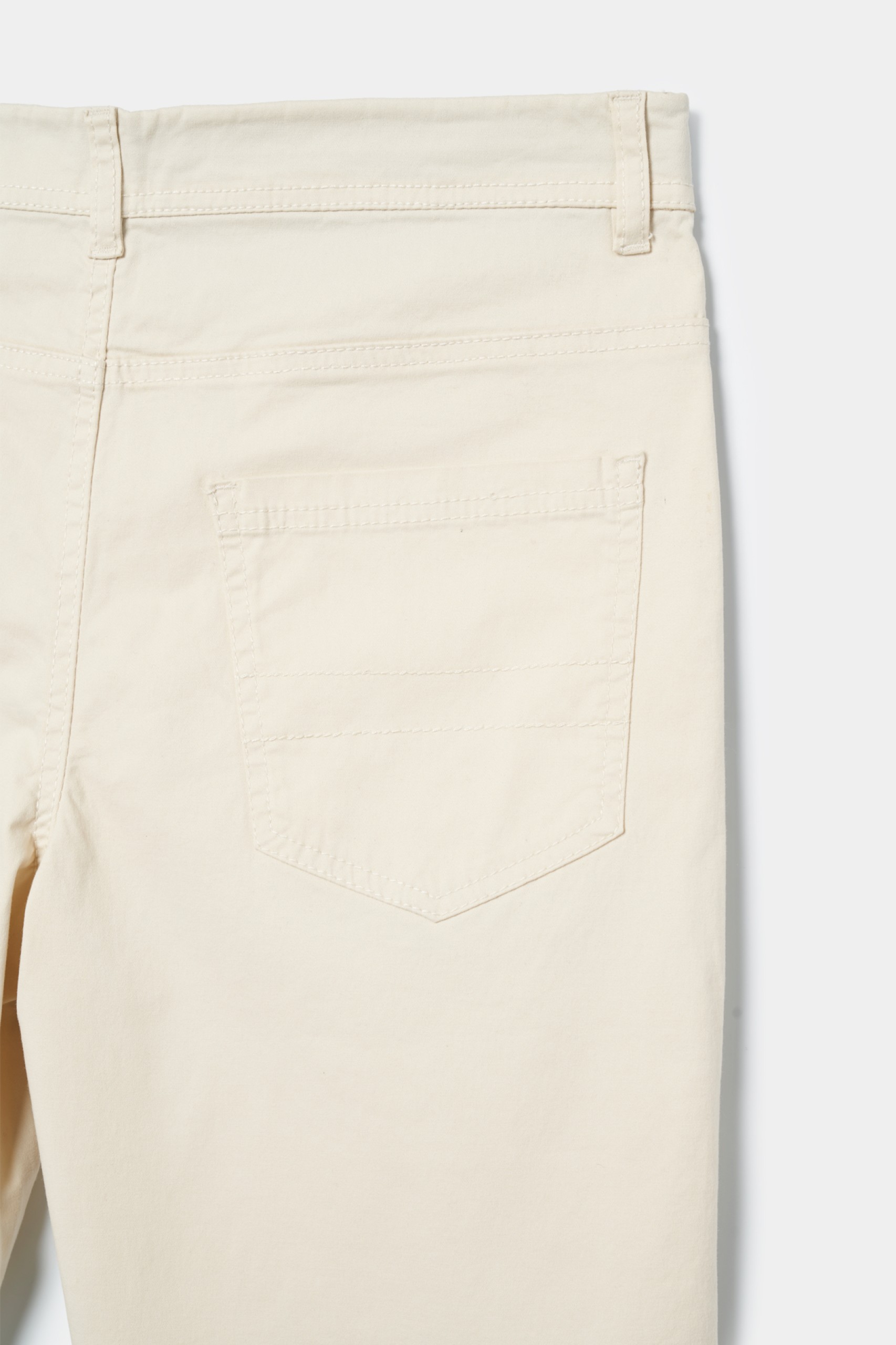 Pantalón de sarga con 5 bolsillos