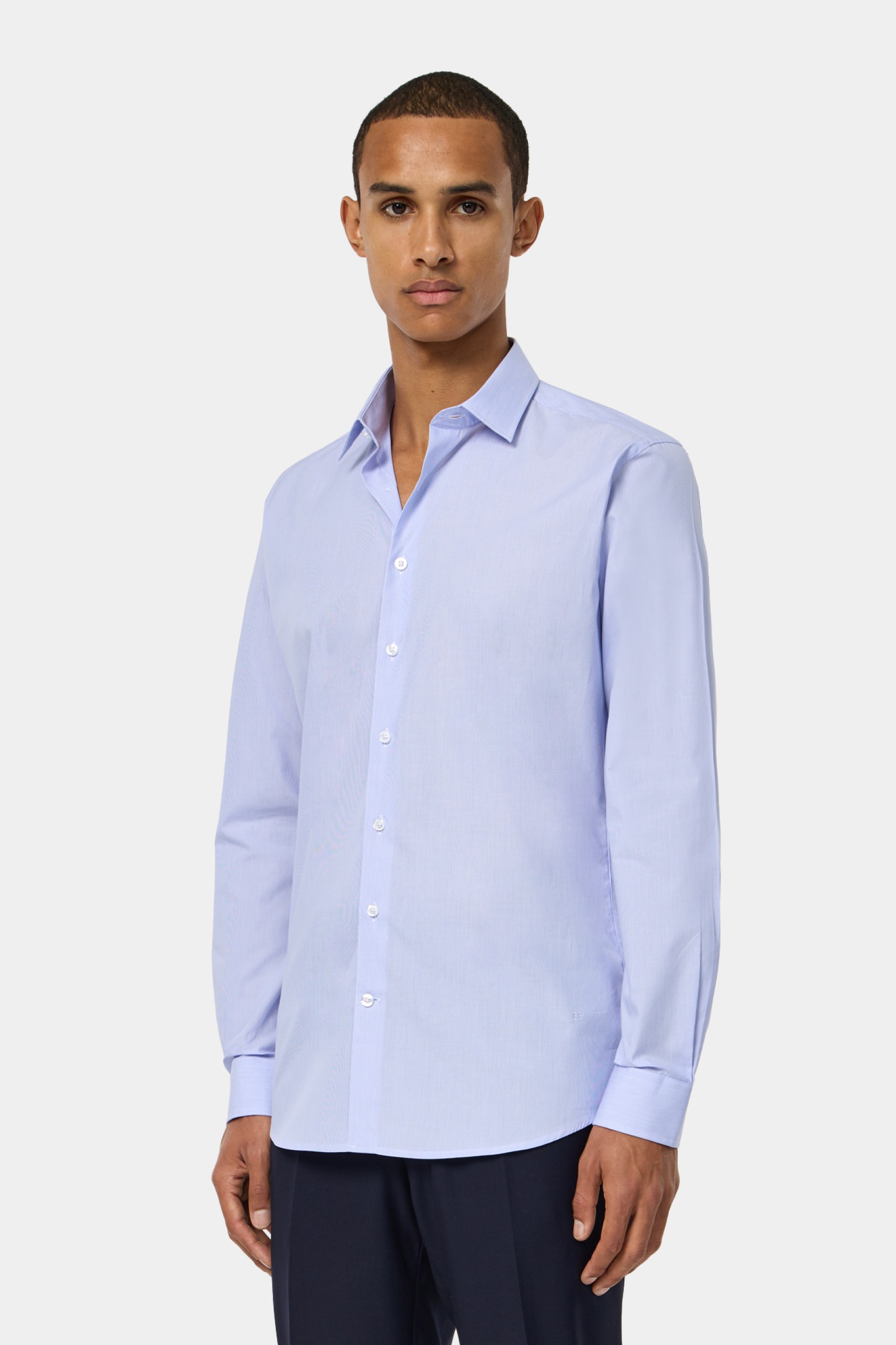 Camisa slim fit clásica