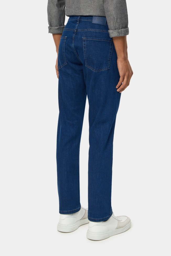 Pantalones vaqueros regular fit Pantalones vaqueros regular fit