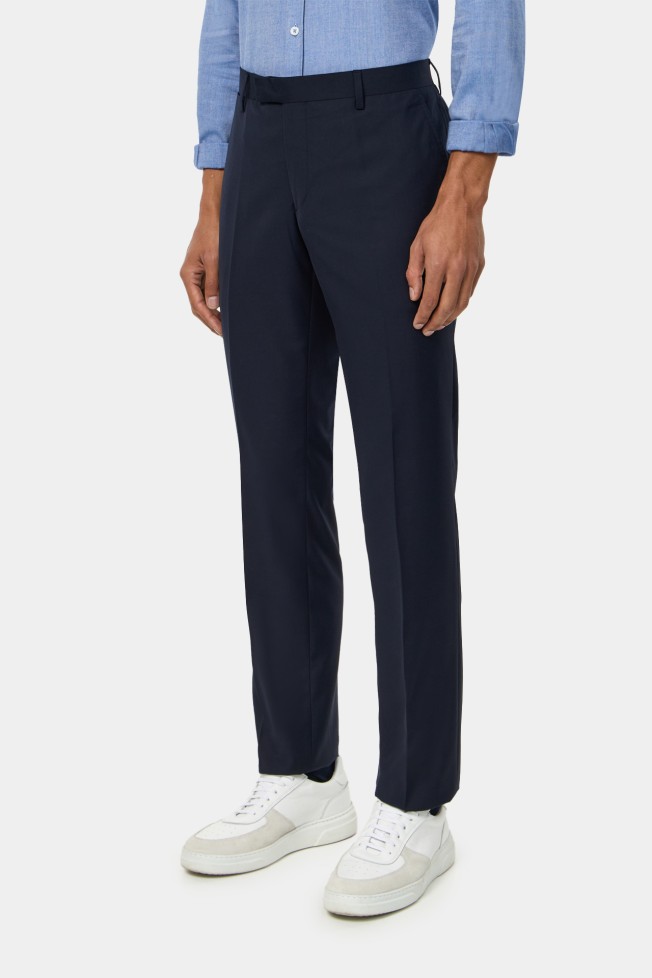 Pantaln slim fit clsico