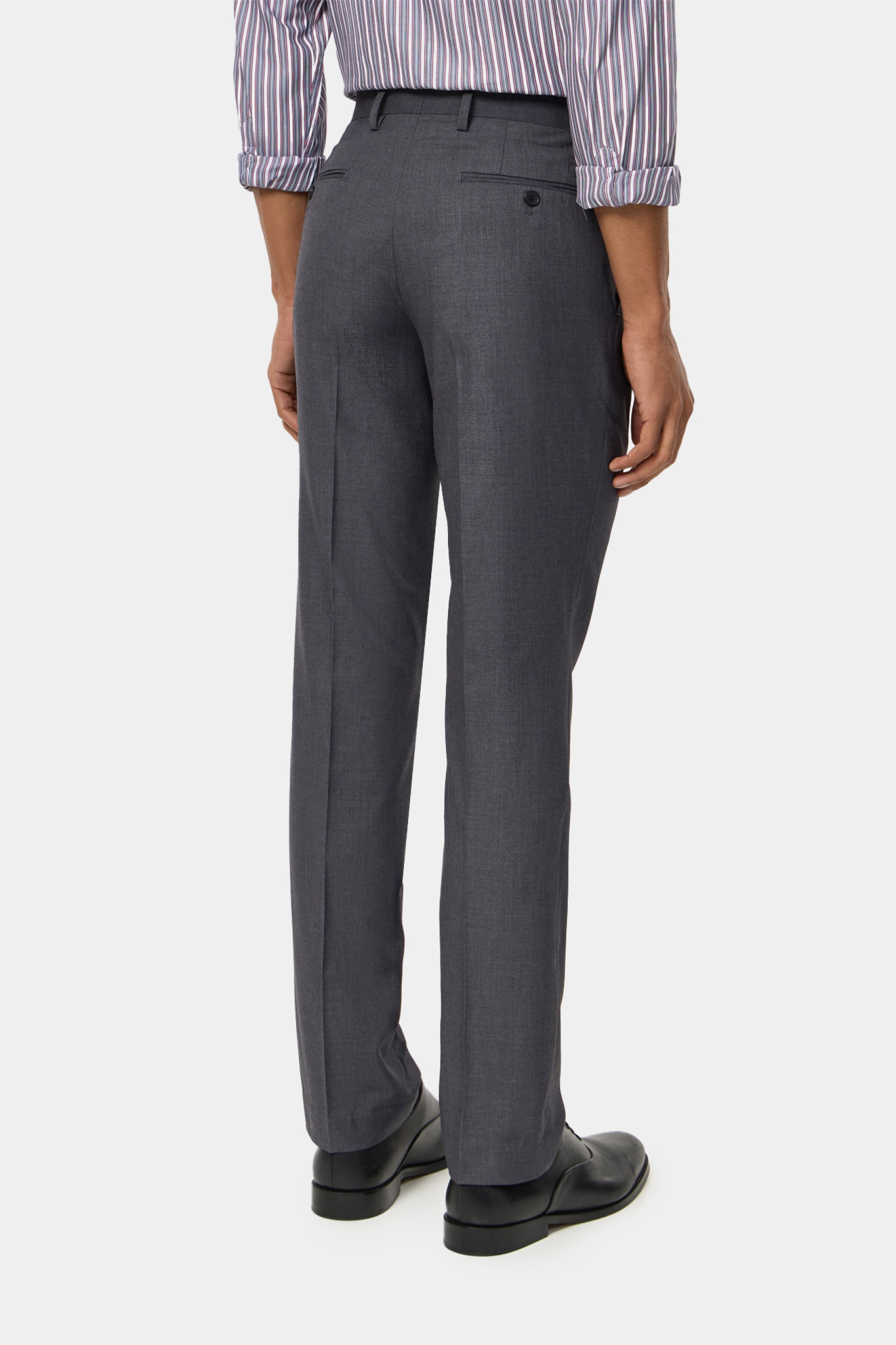 Pantalón slim fit clásico