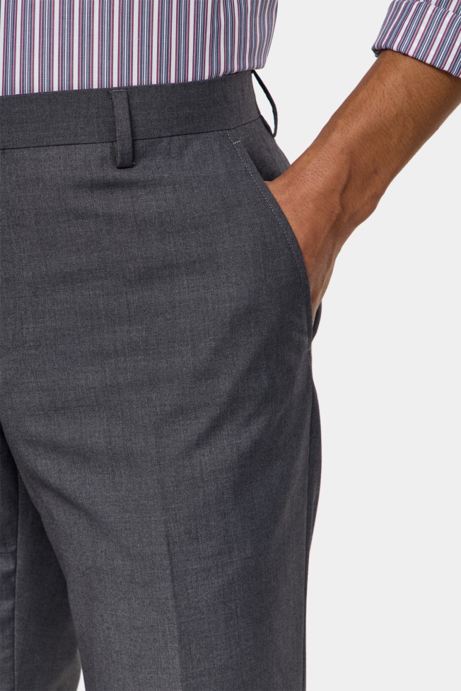 Pantalón slim fit clásico Pantalón slim fit clásico