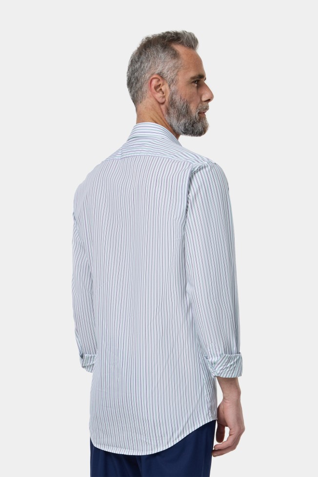Camisa clásica slim fit  Camisa clásica slim fit