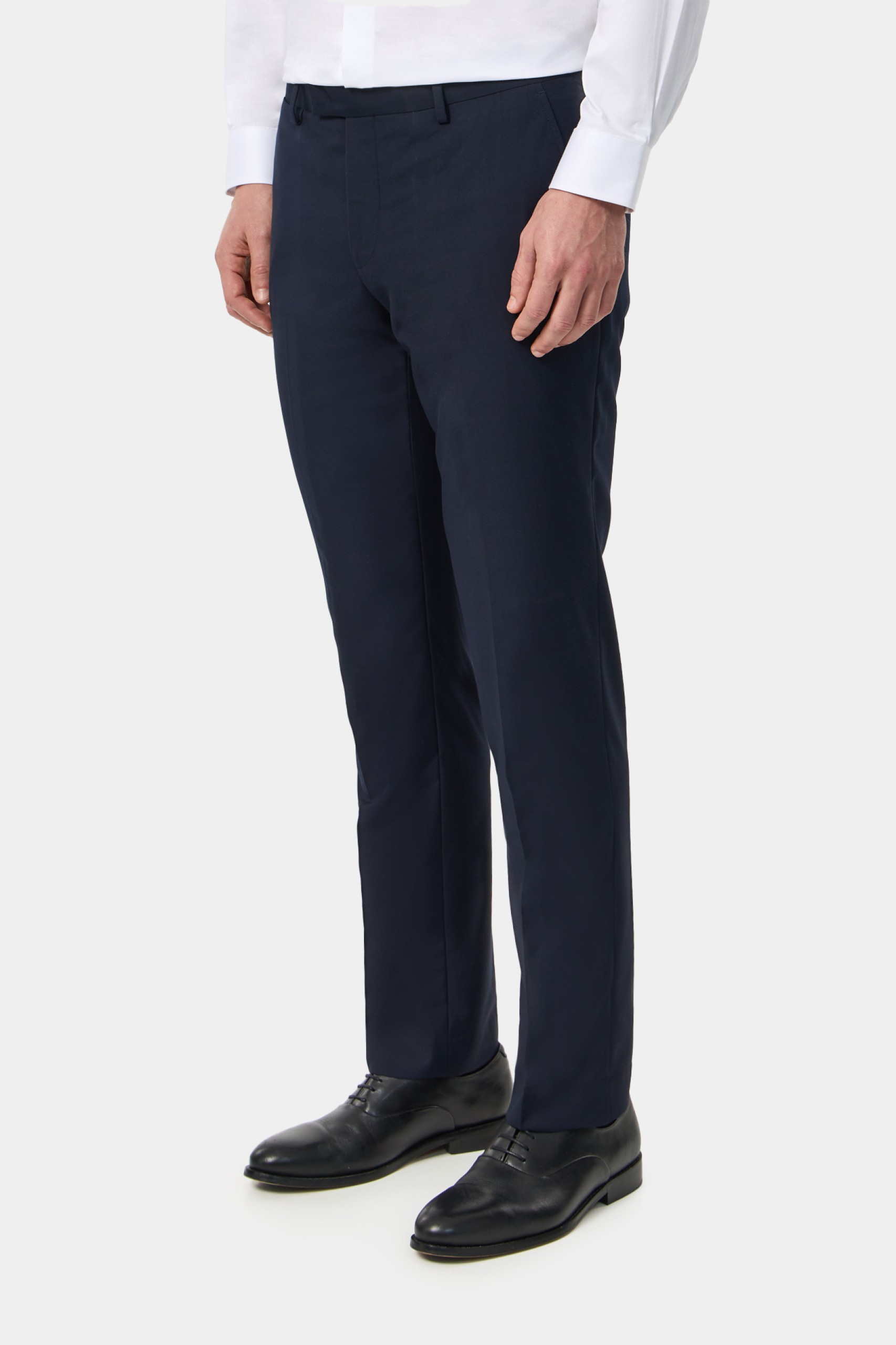 Traje slim fit clásico