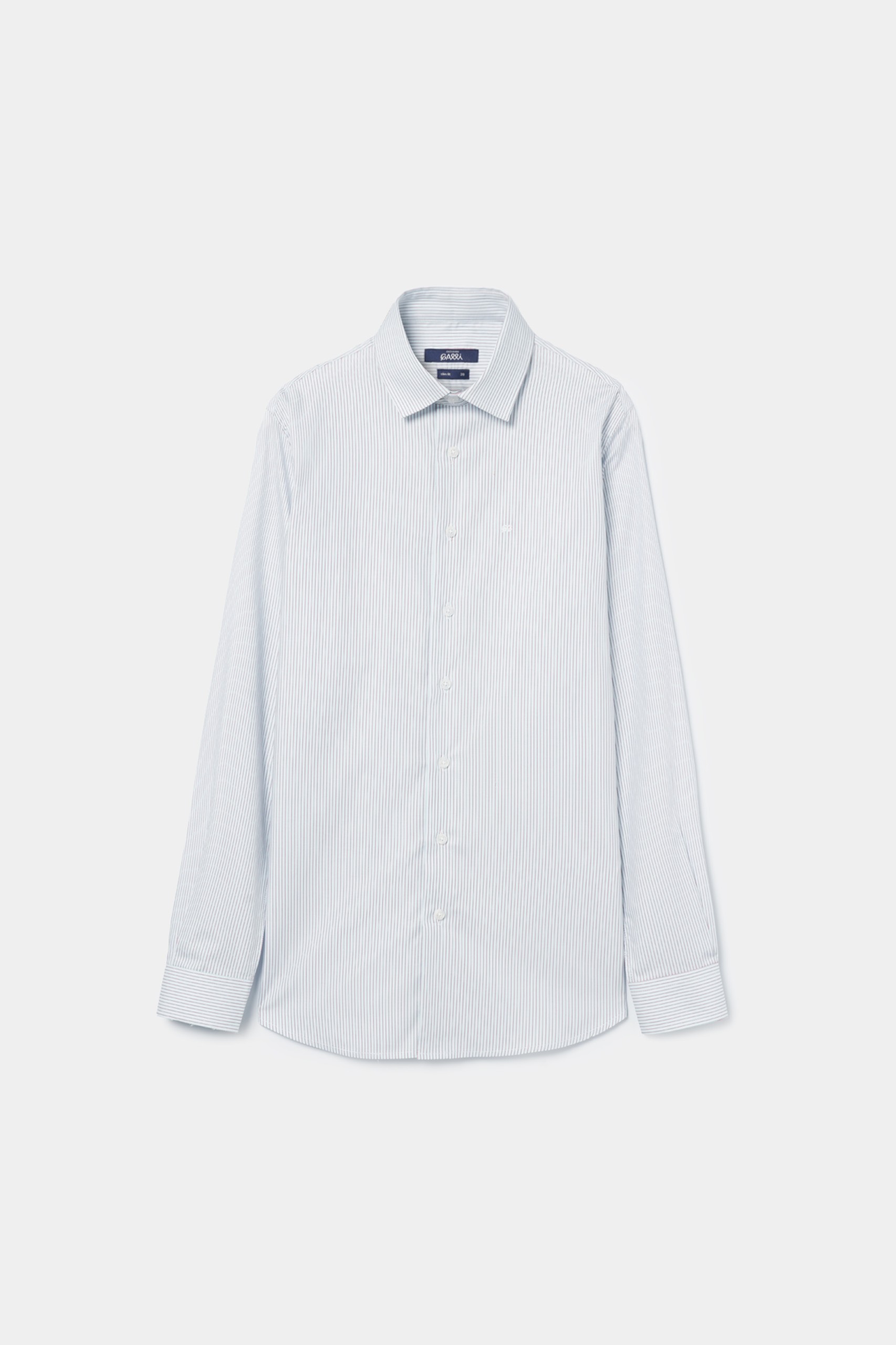 Camisa slim fit clásica