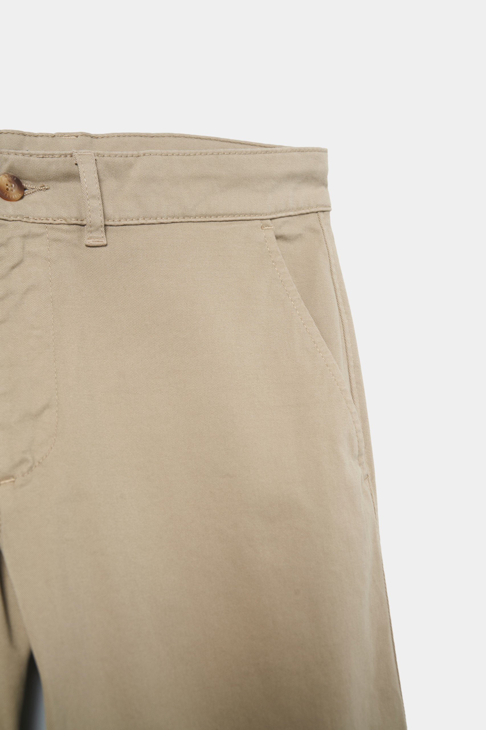 Chino de sarga regular fit