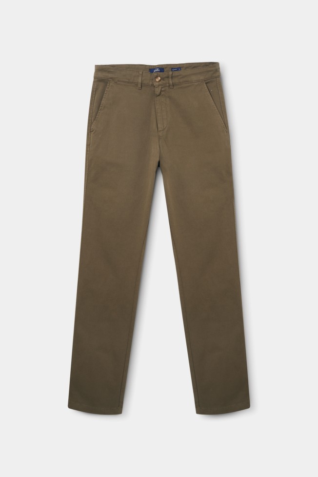 Chino em sarja regular fit