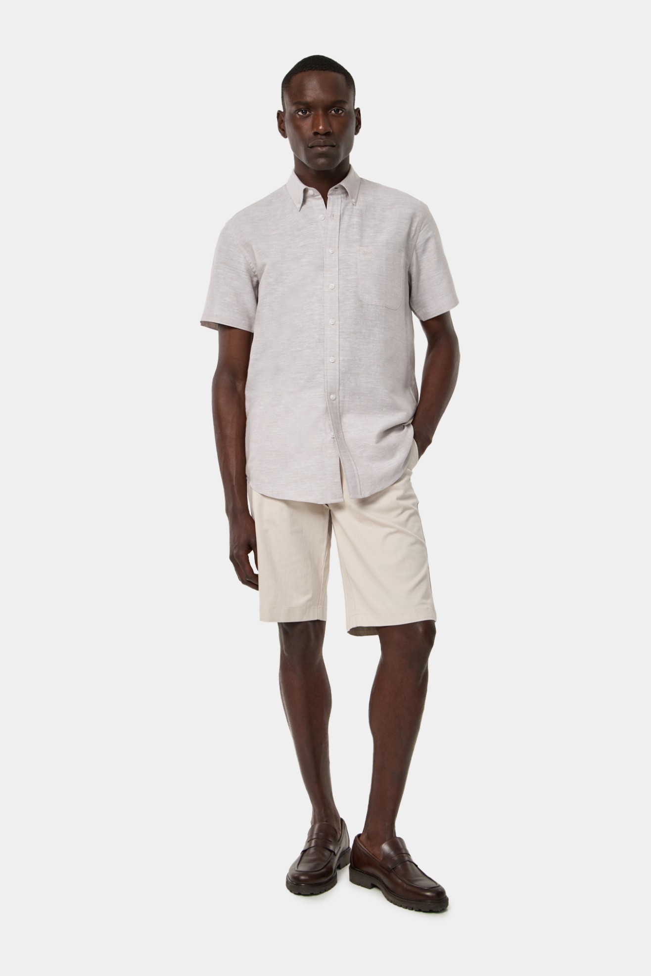 Camisa em linho e algodo regular fit