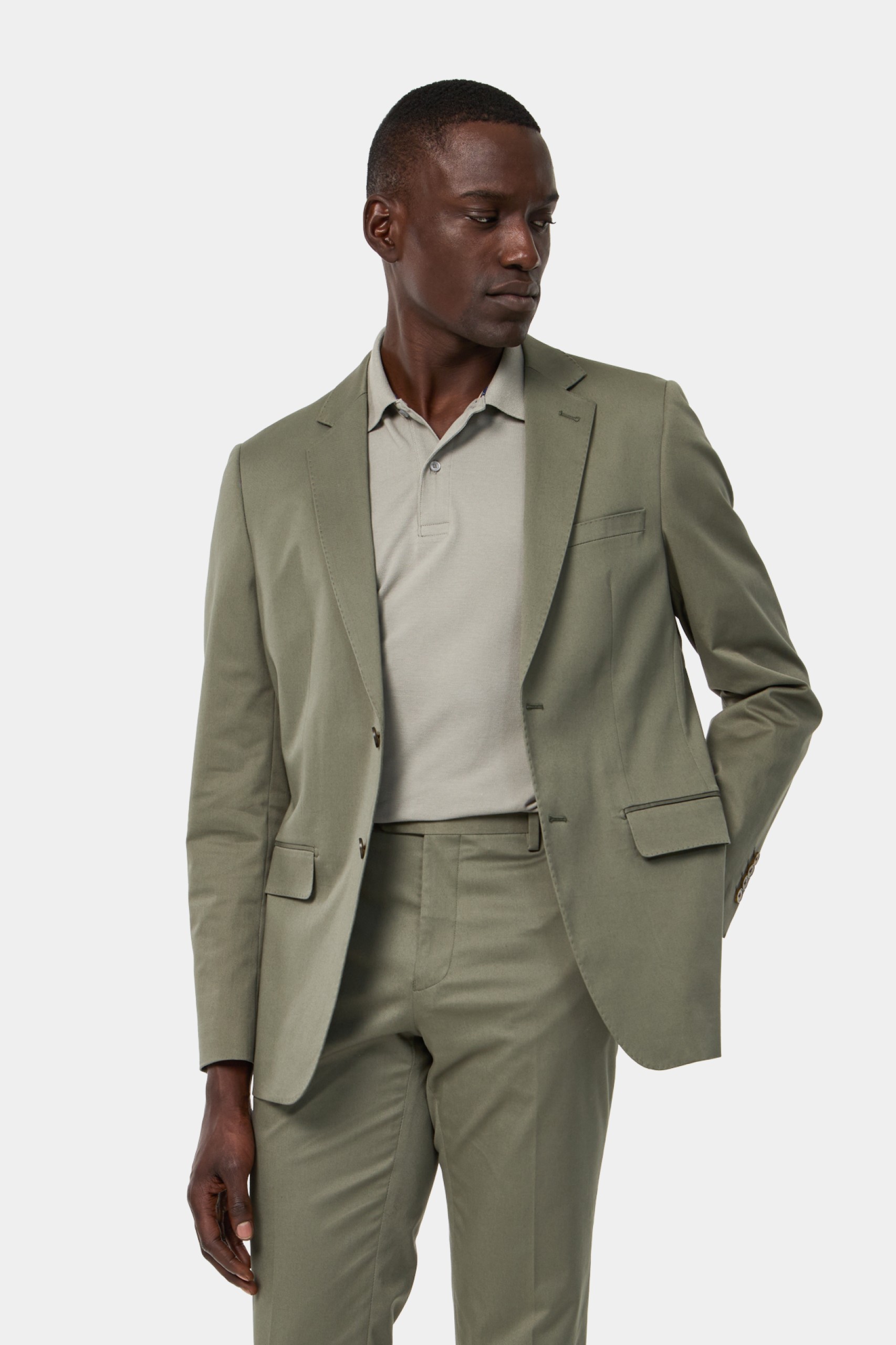 Traje clásico slim fit