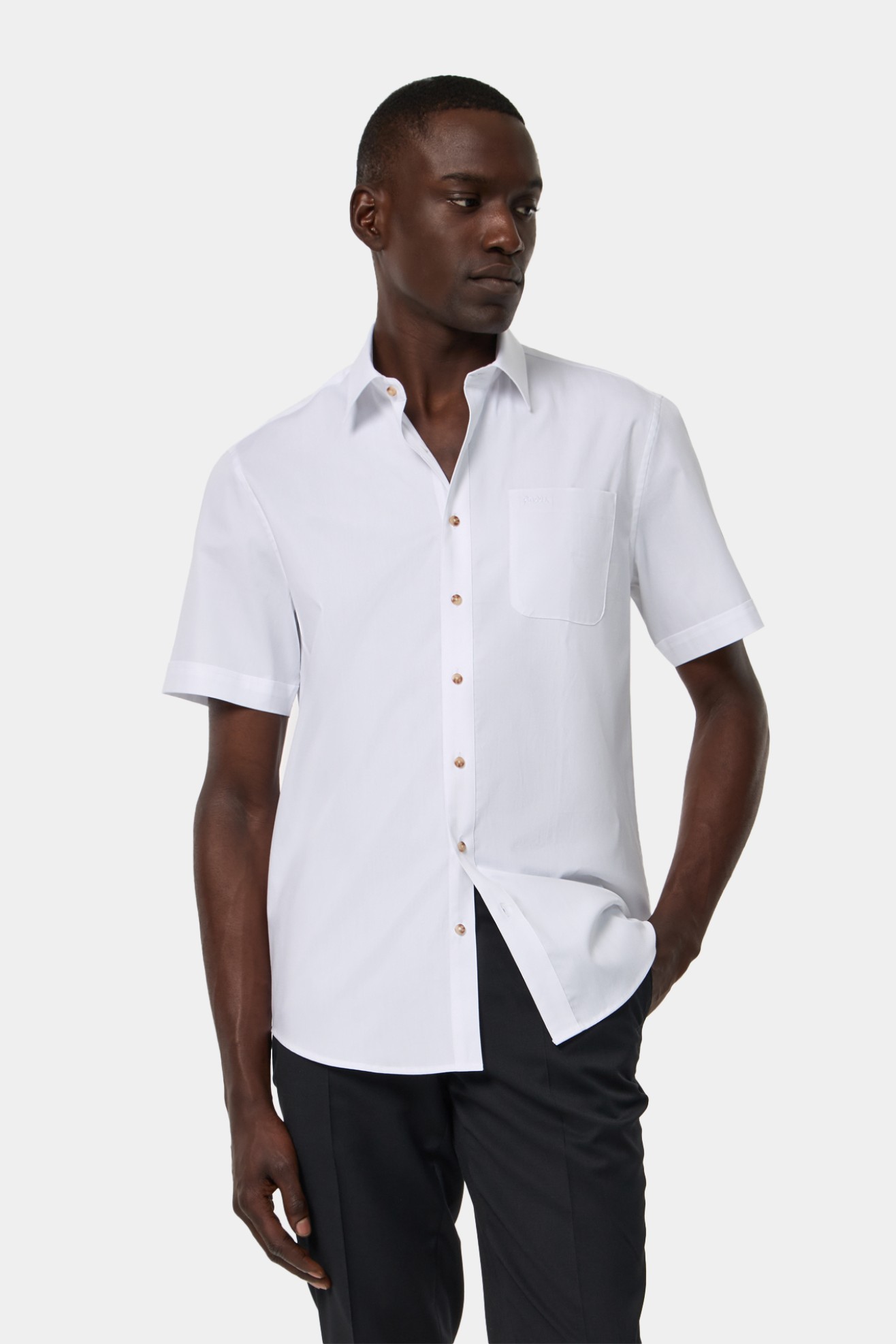 Camisa manga curta regular fit