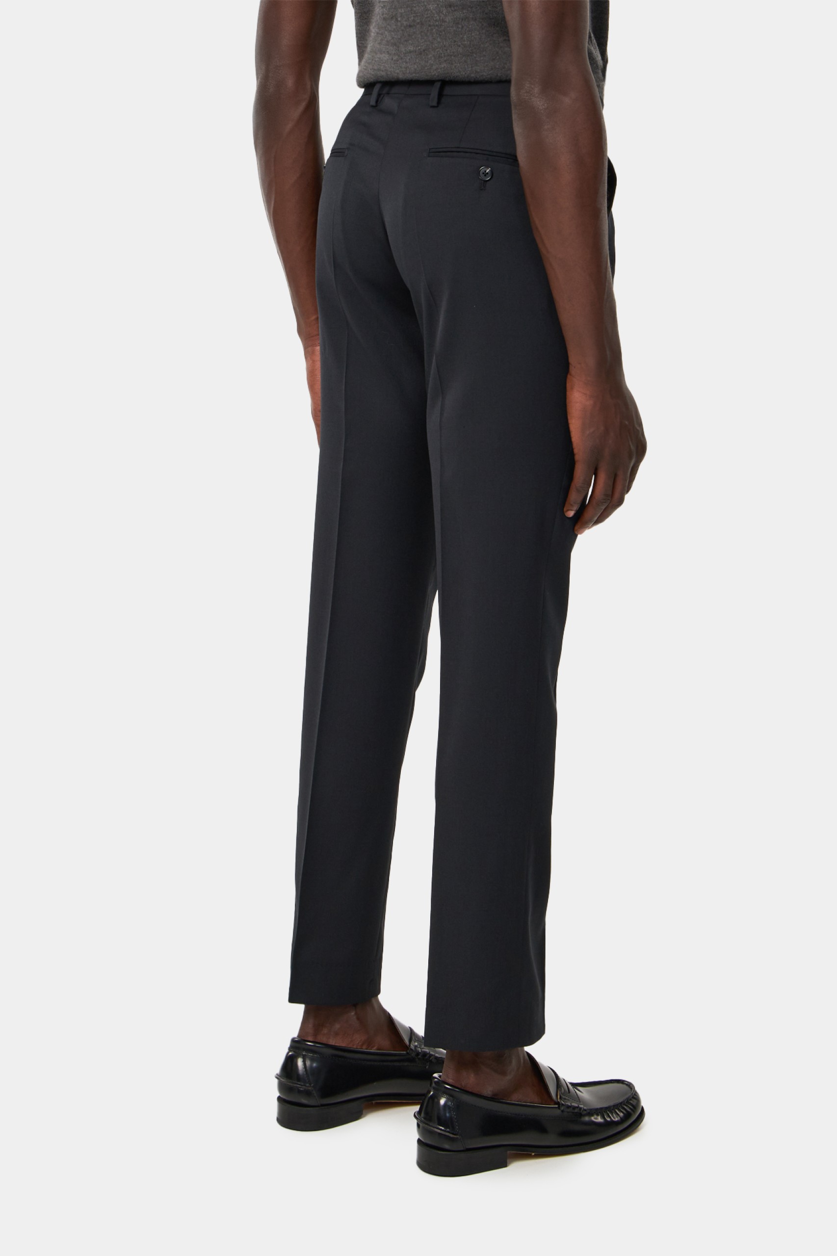 Traje slim fit clásico