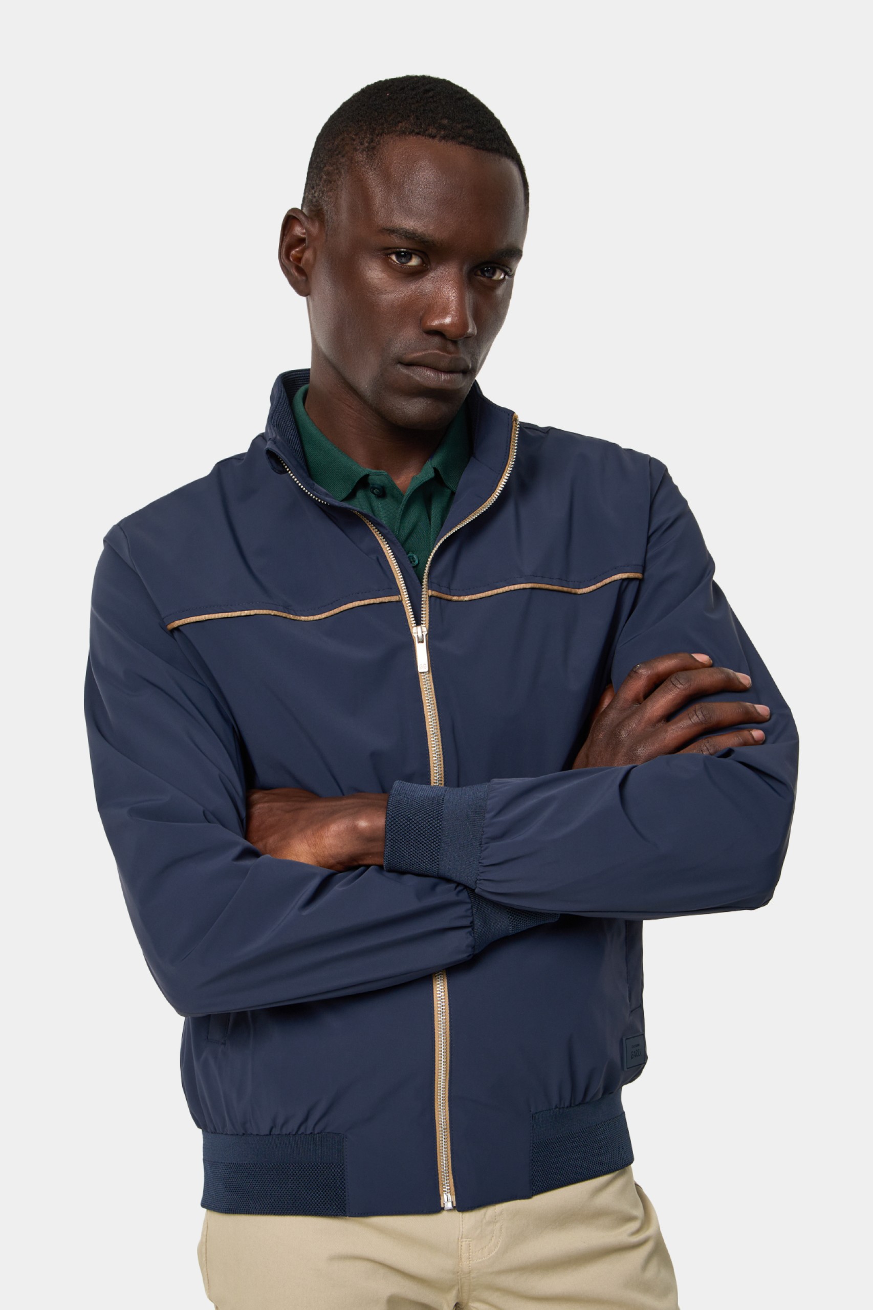 Bomber repelente al agua