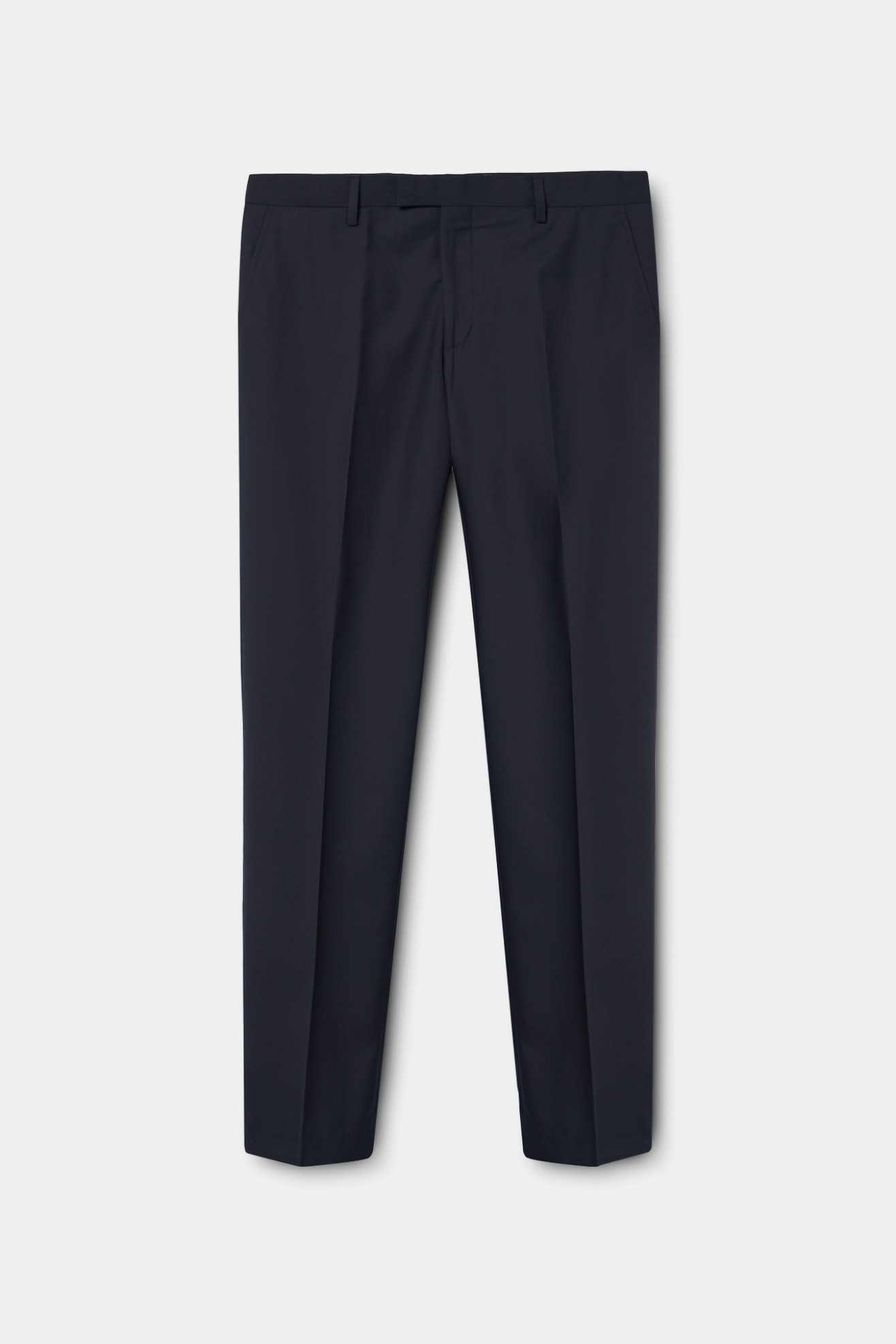 Pantalón slim fit clásico