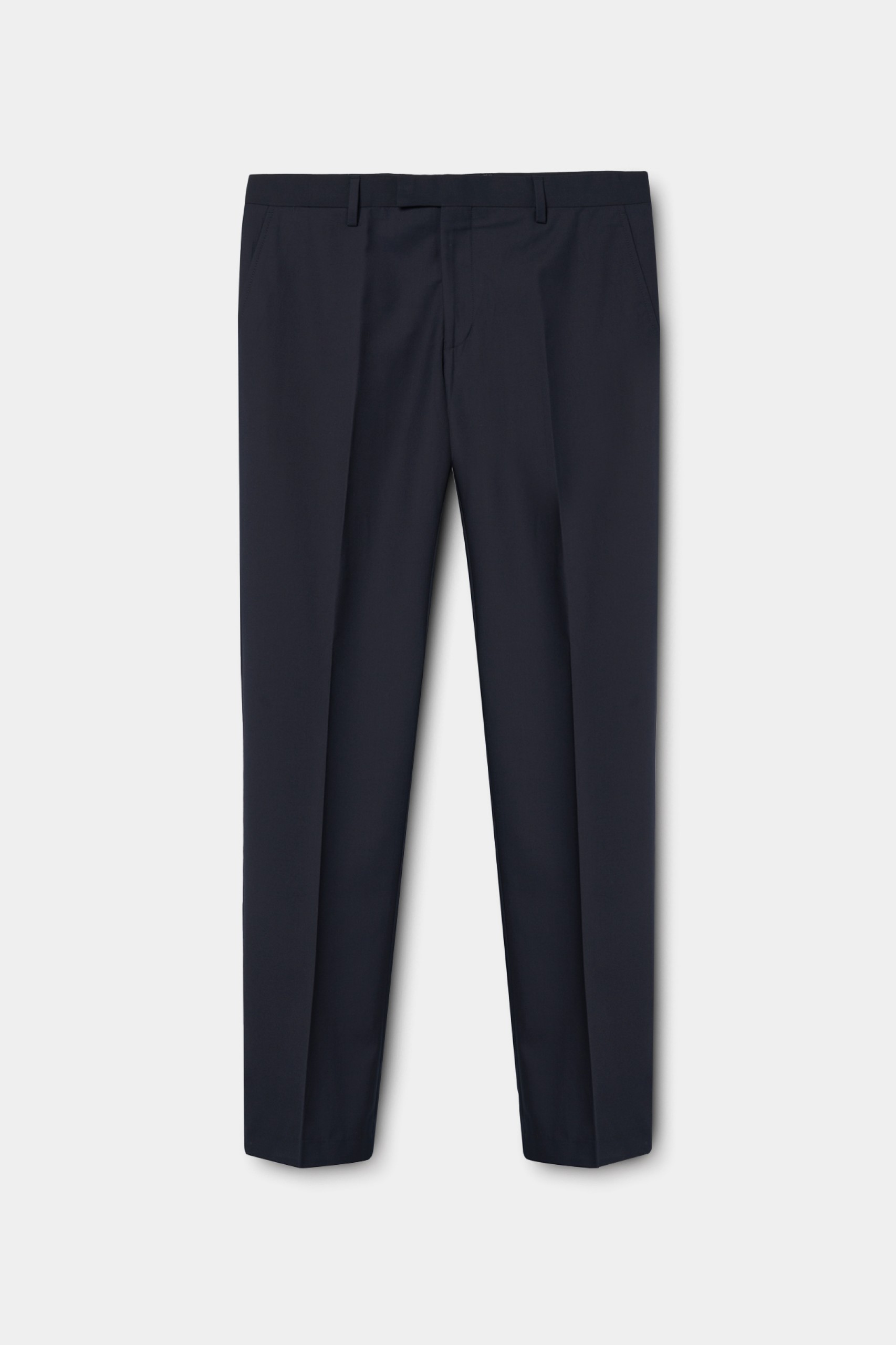 Pantalón slim fit clásico