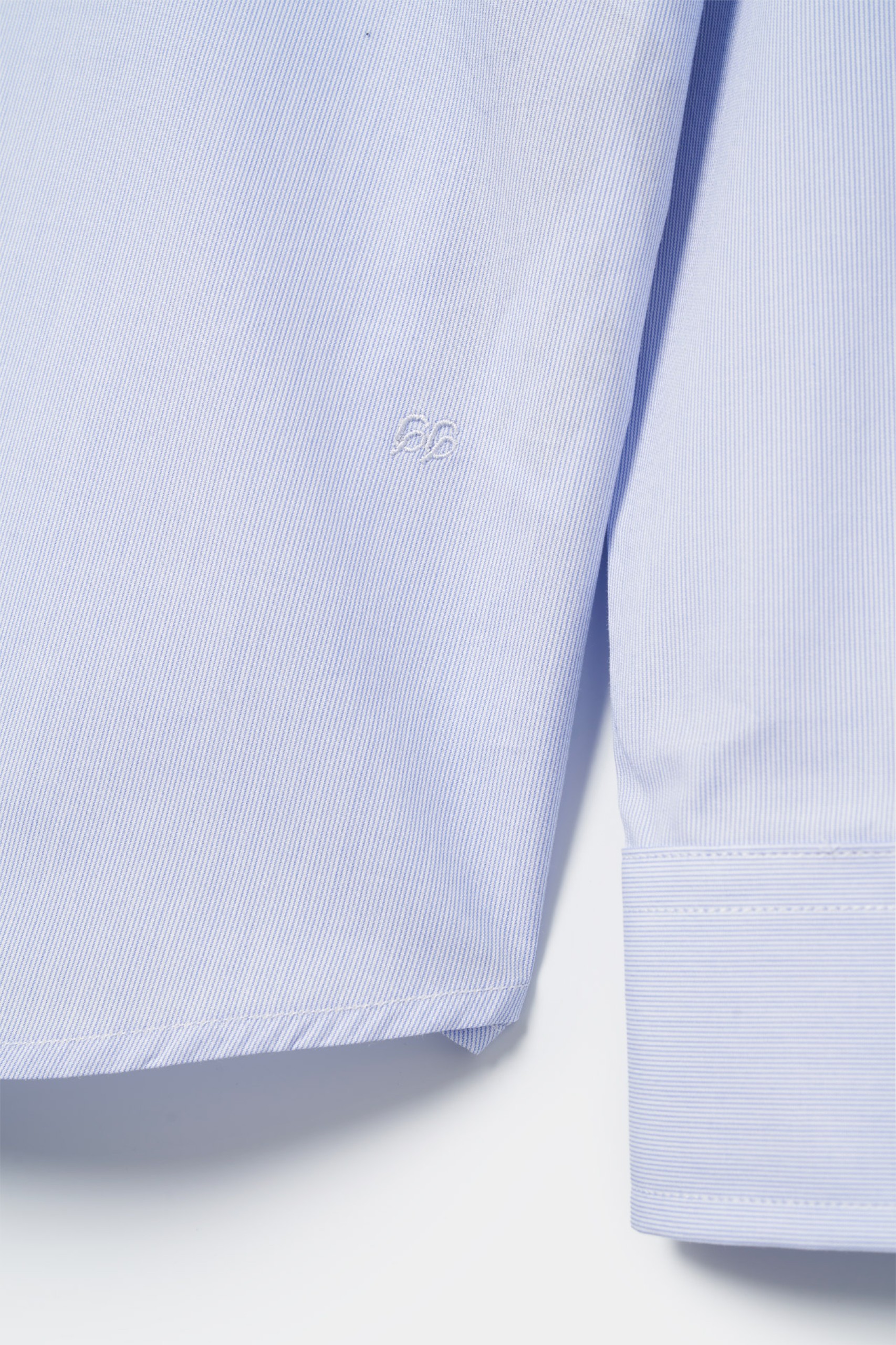 Camisa slim fit clásica