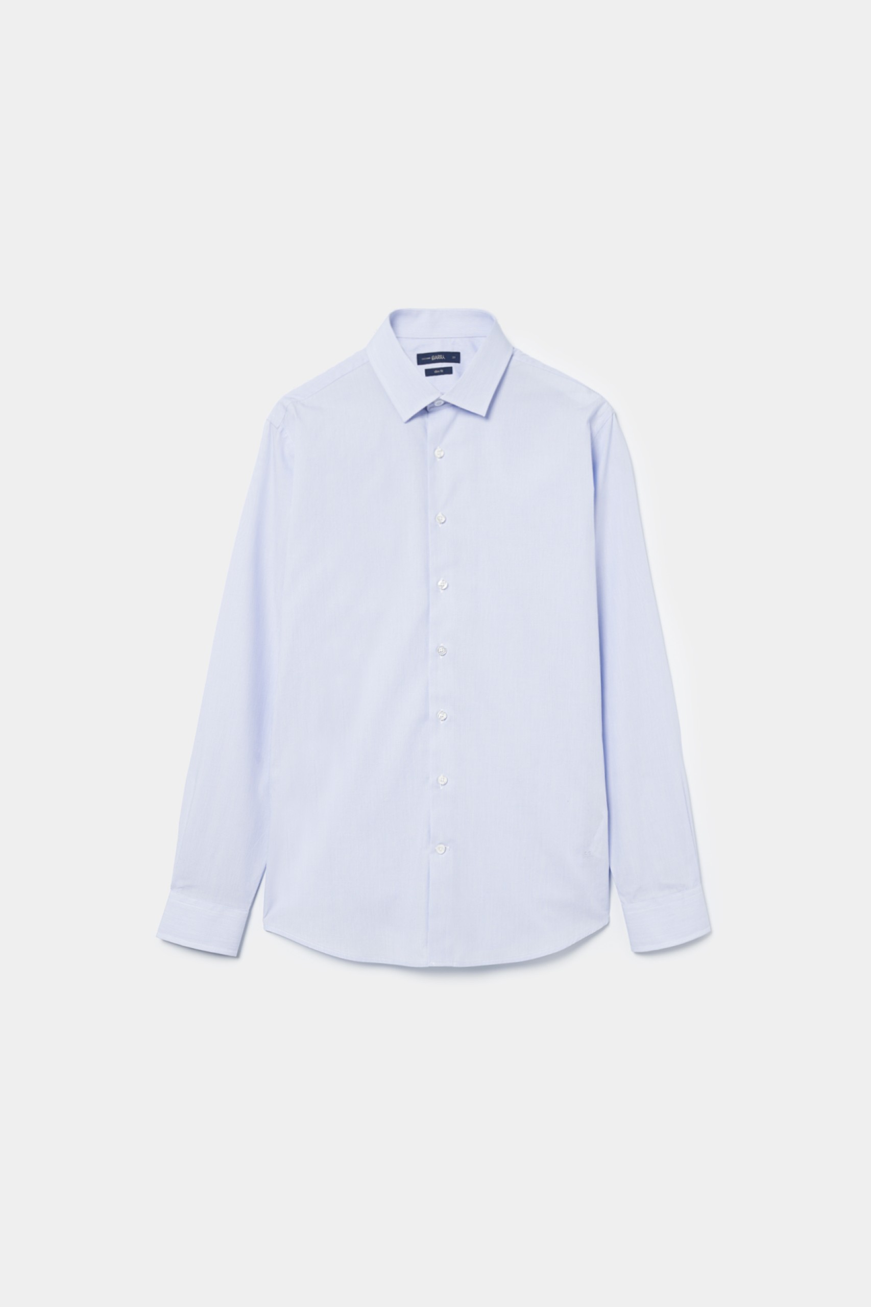 Camisa slim fit clásica