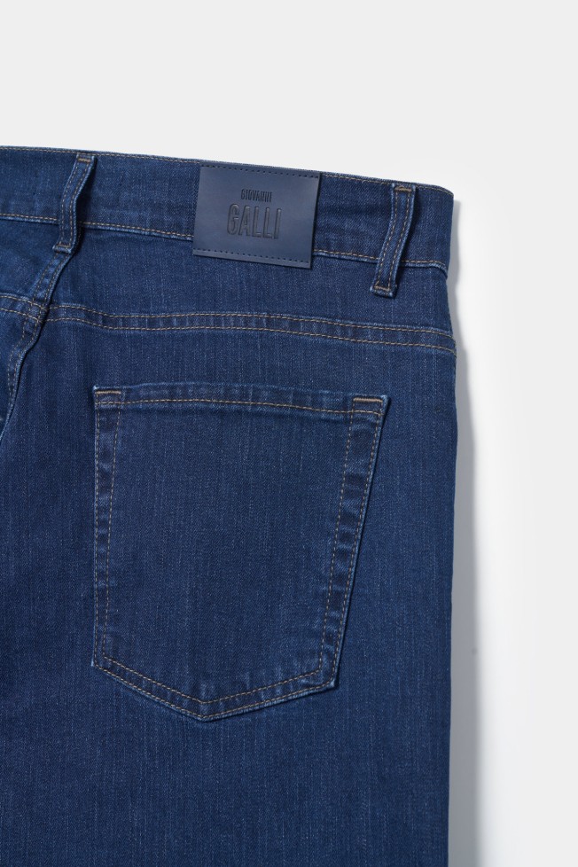 Pantalones vaqueros regular fit Pantalones vaqueros regular fit