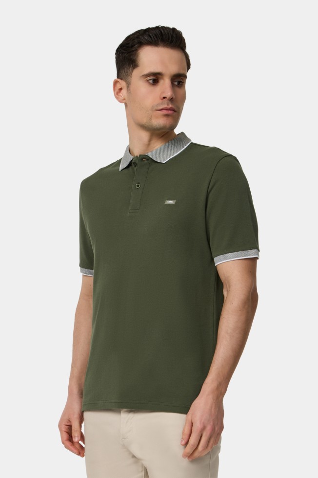 Polo de piqué de manga corta  Polo de piqué de manga corta