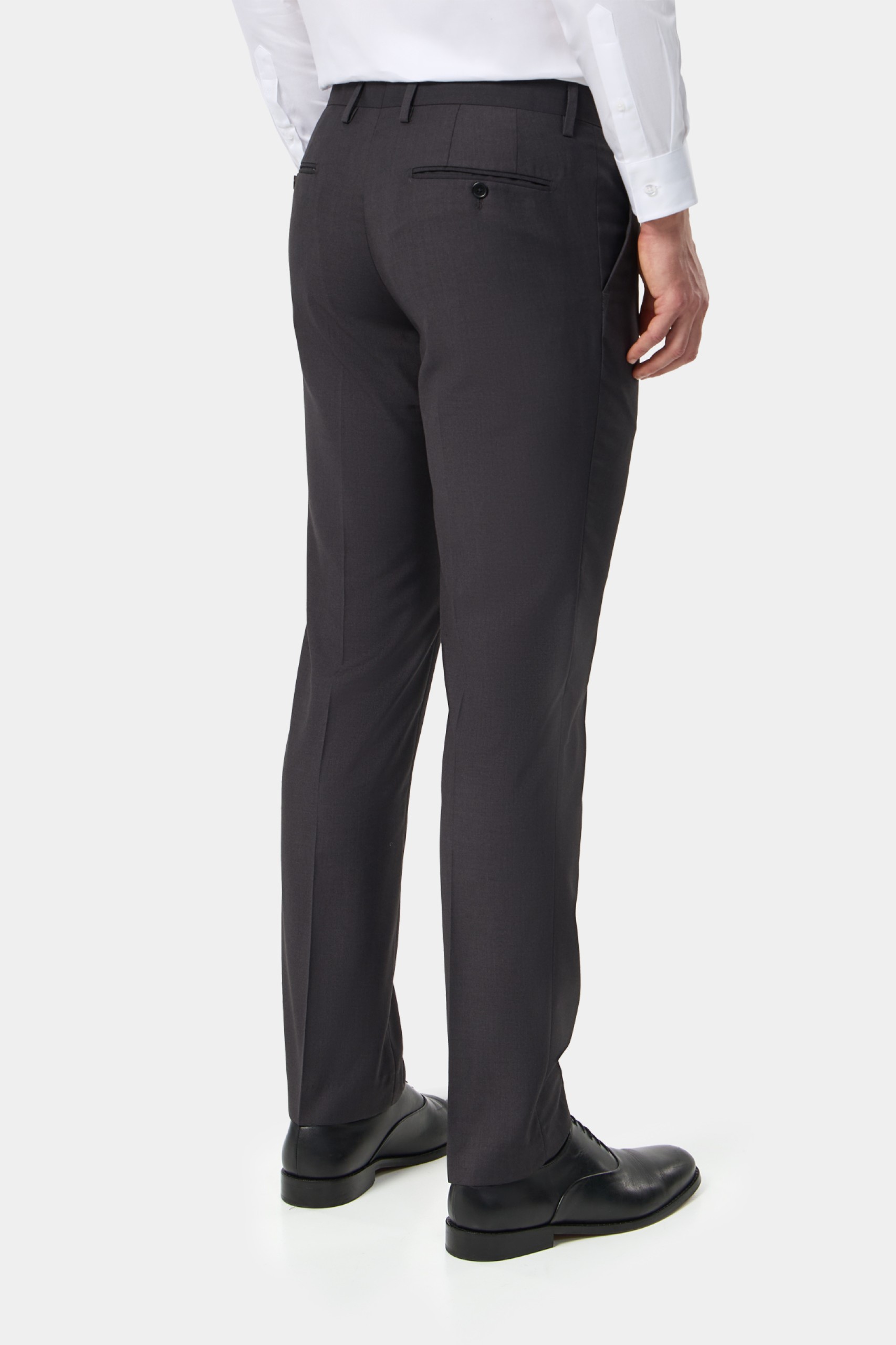 Traje slim fit clásico