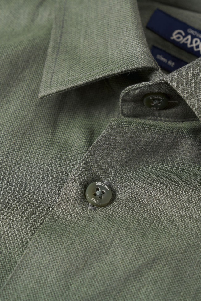 Camisa clásica slim fit Camisa clásica slim fit