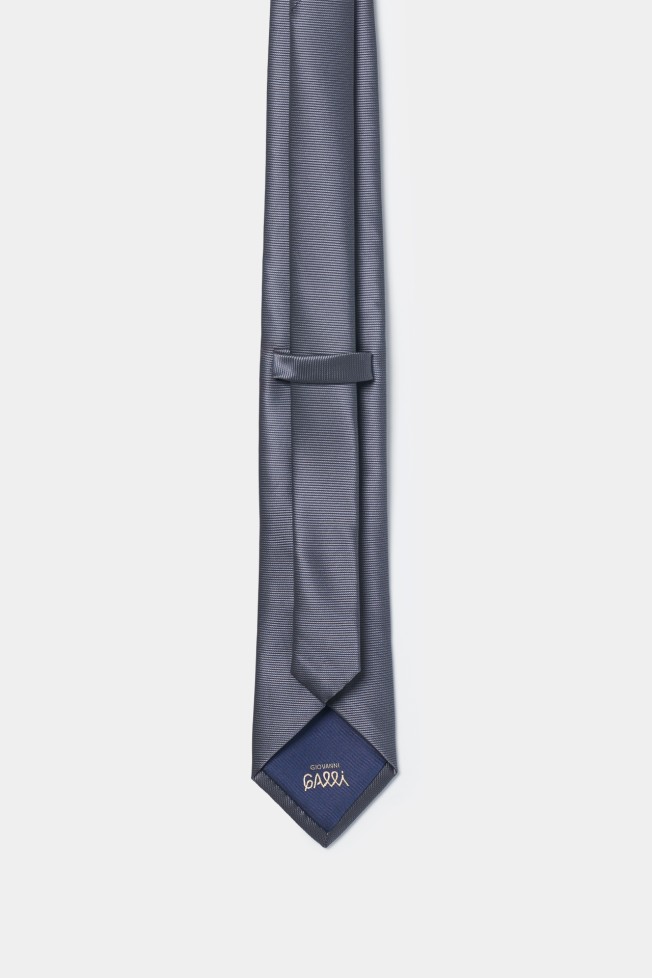 Corbata clásica Corbata clásica