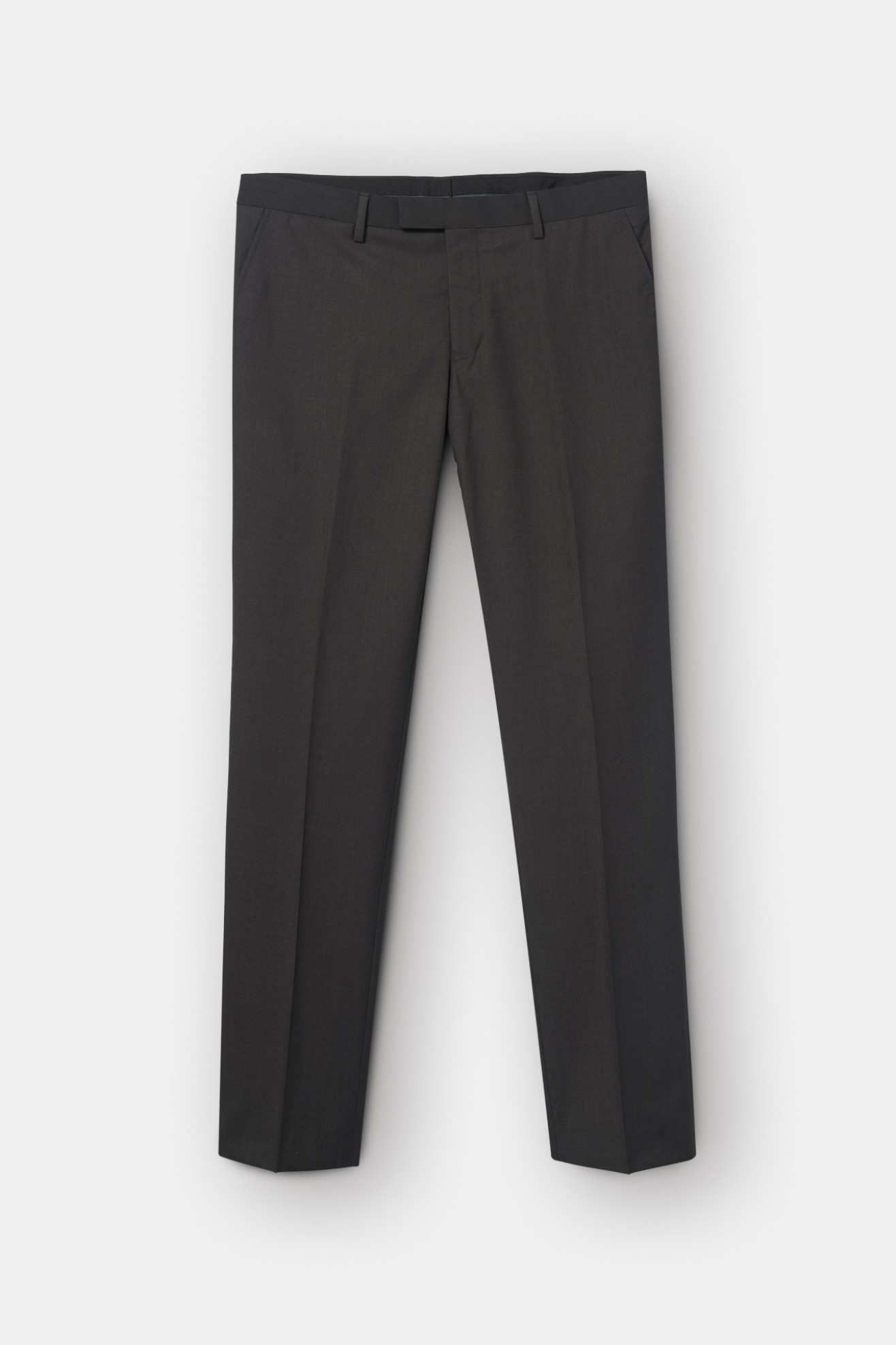 Traje slim fit clásico