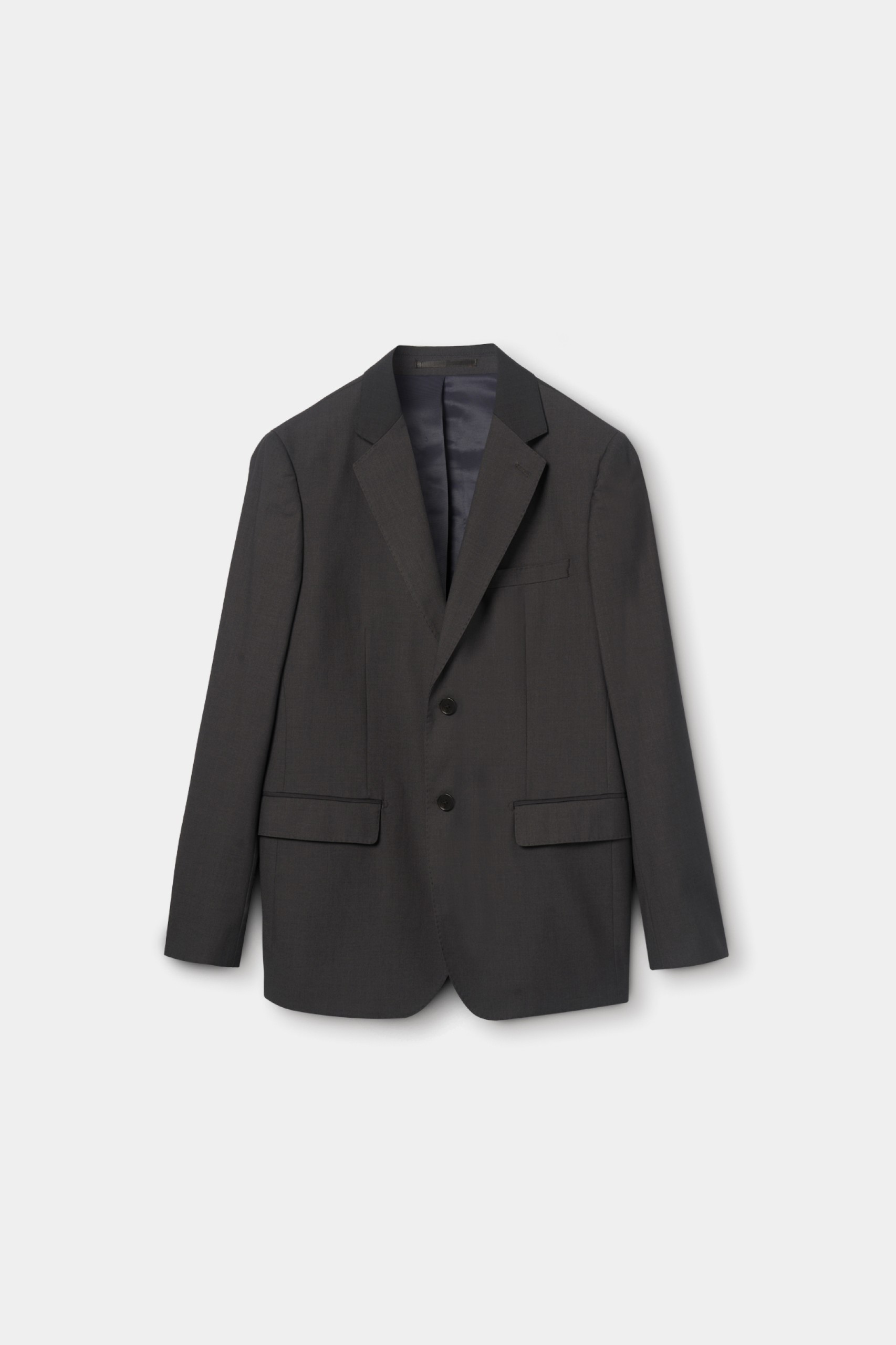 Traje slim fit clásico