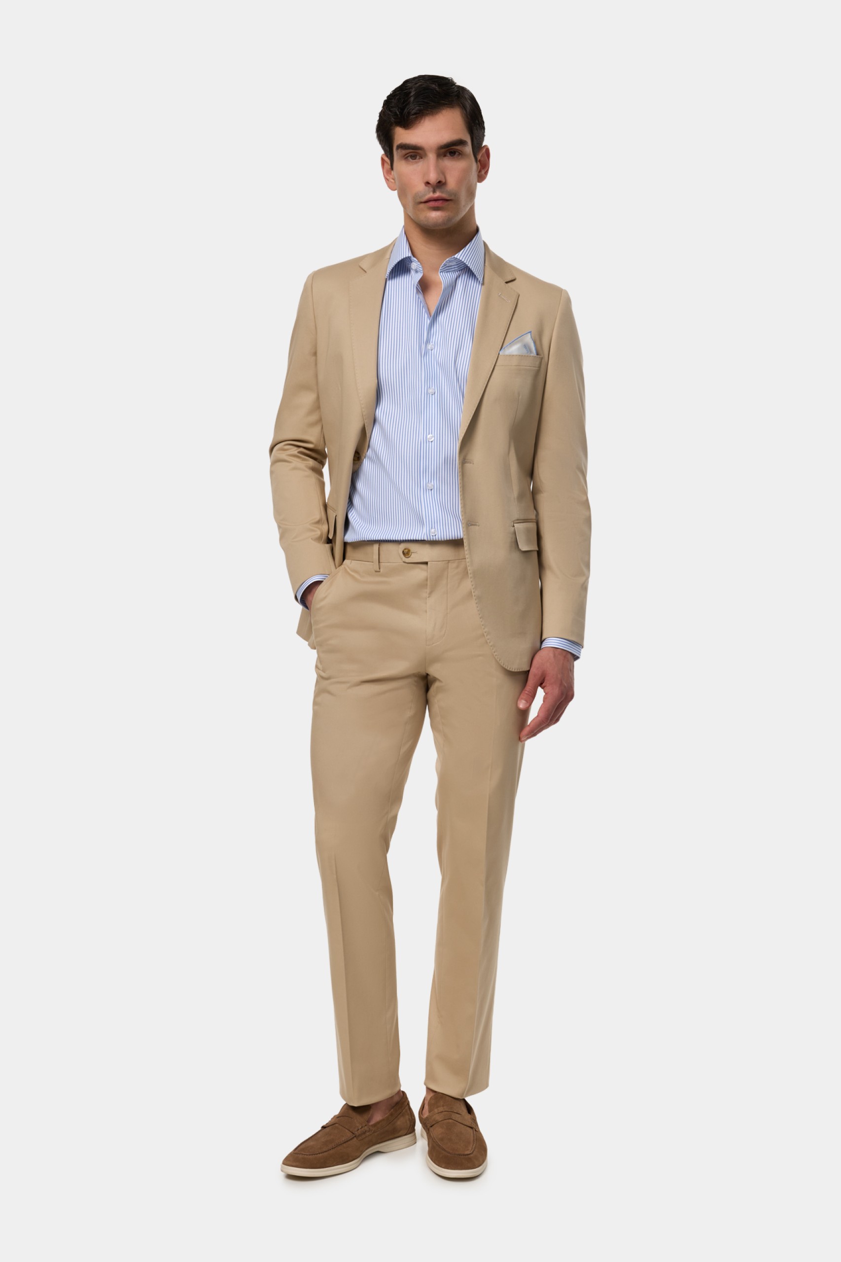 Traje clásico slim fit