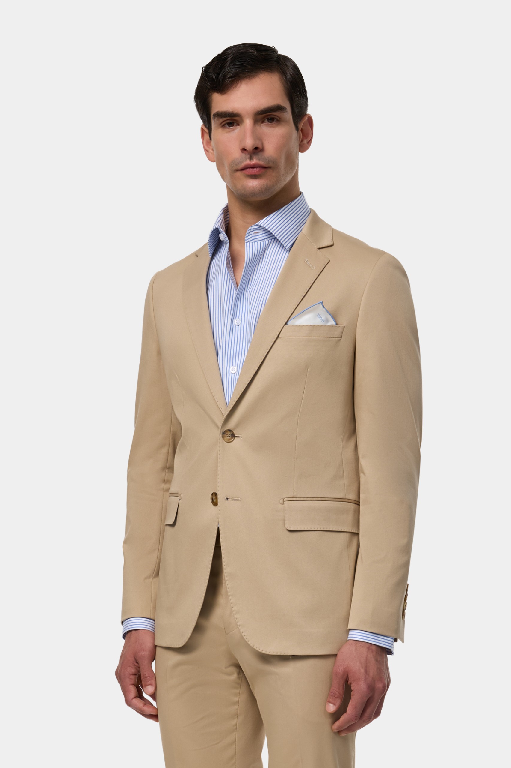 Traje clásico slim fit