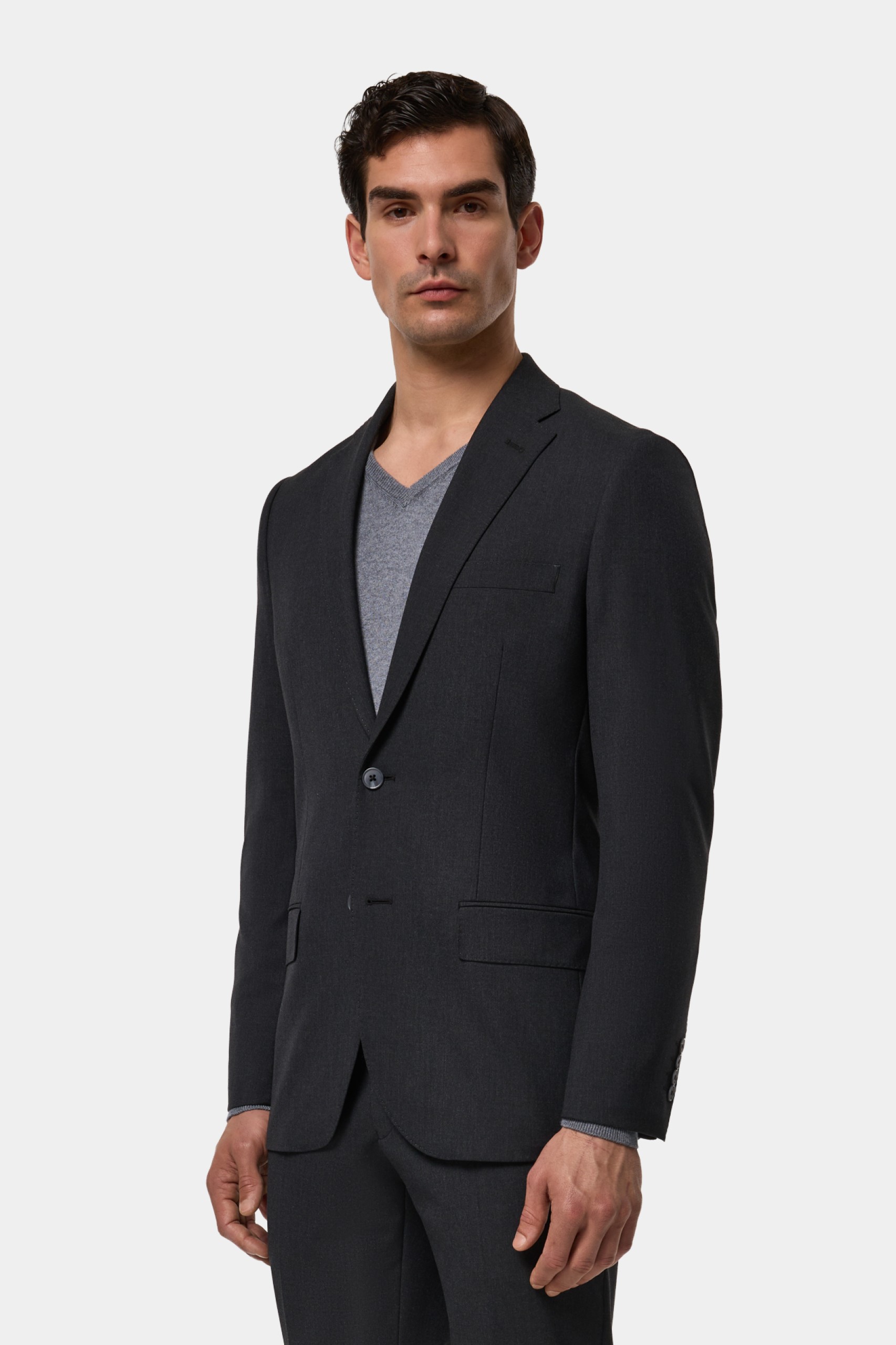 Traje slim fit clásico