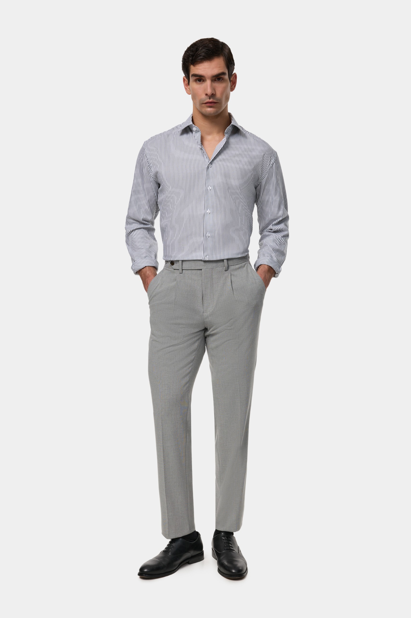 Pantalón chino regular fit Mix & Match