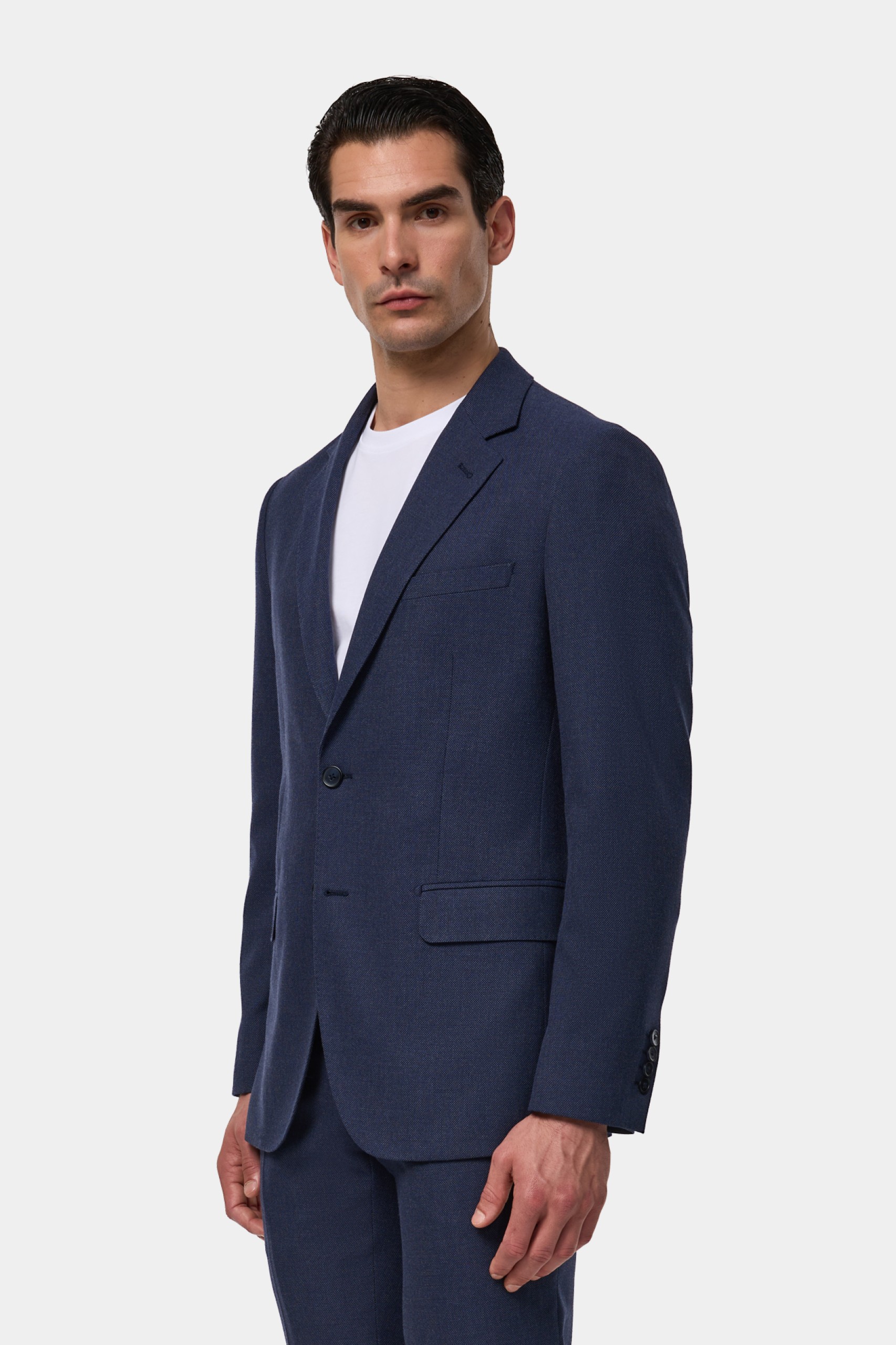 Traje slim fit clásico