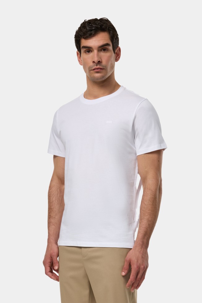 T-shirt em algodão T-shirt em algodão